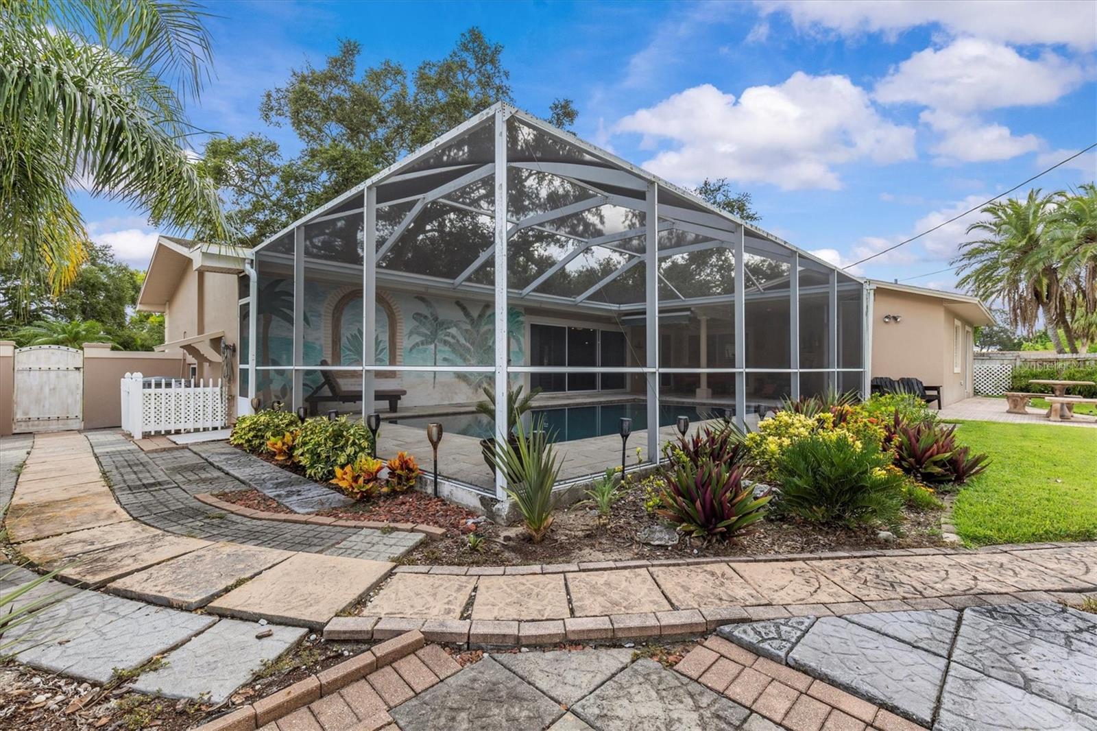 Image 42 of 73 For 1165 Nelson Street