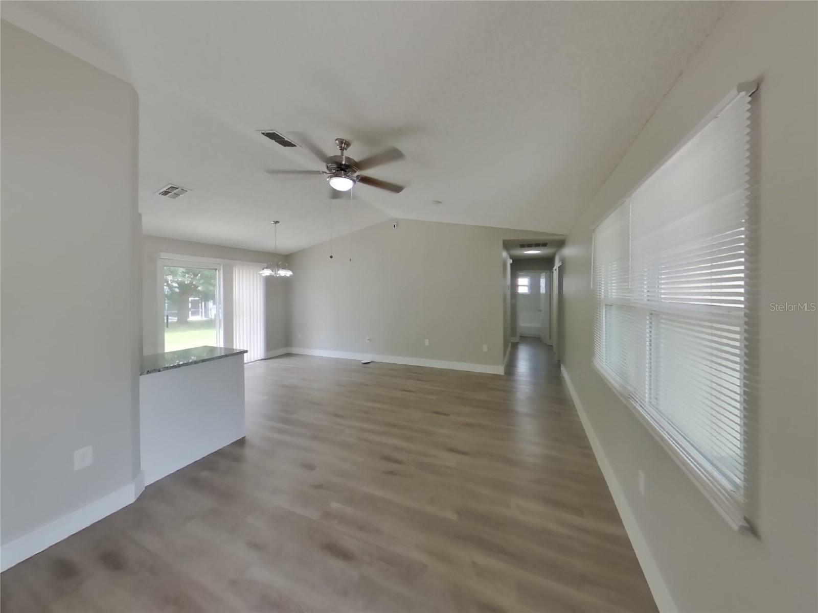 Listing photo id 0 for 6623 Freeport Drive