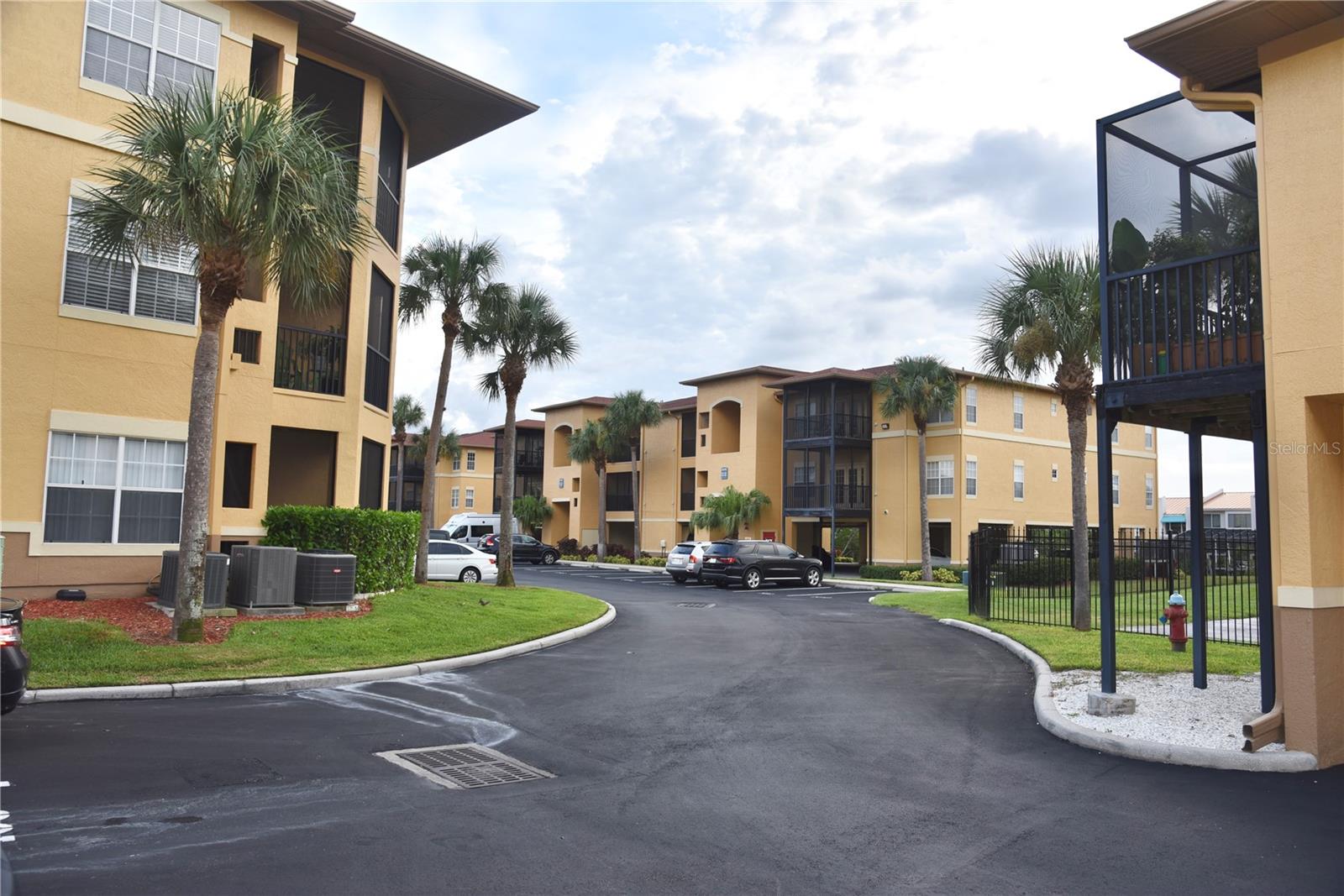 Image 16 of 21 For 4305 Bayside Village Dr  104