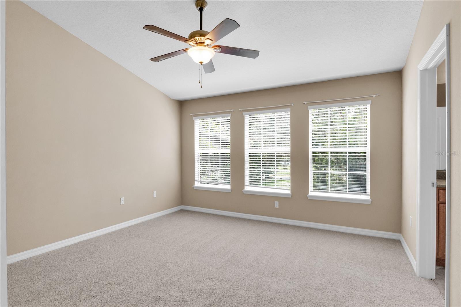 Image 12 of 29 For 7001 Interbay Boulevard 119
