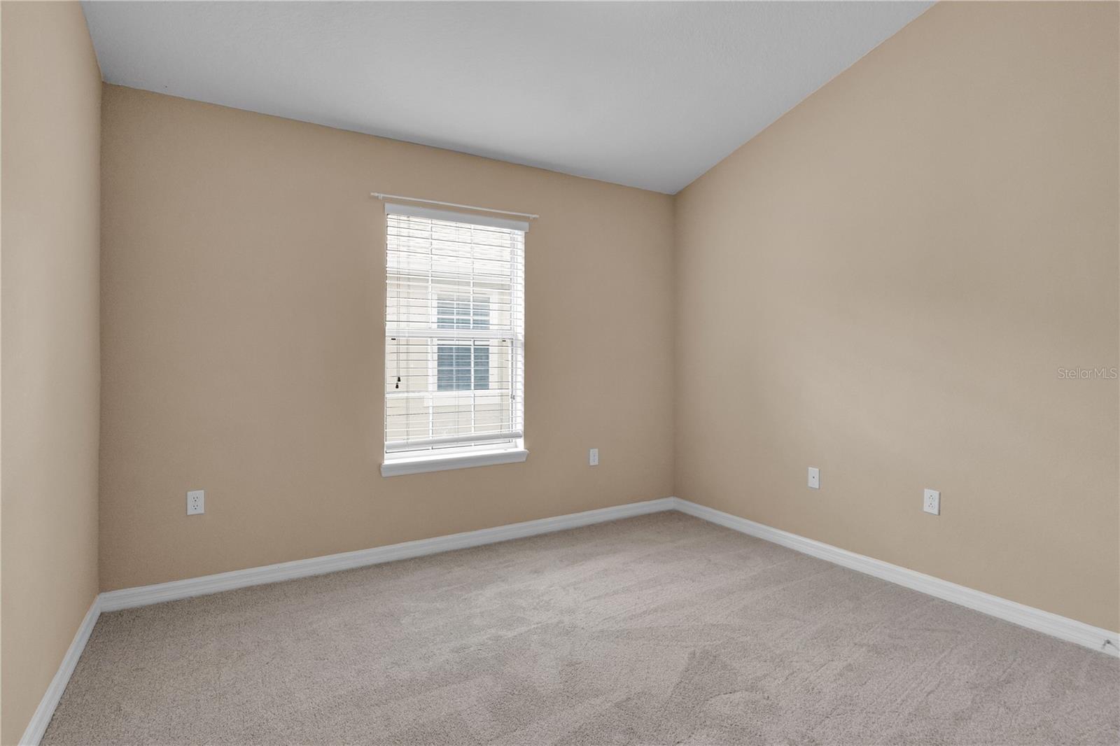 Image 16 of 29 For 7001 Interbay Boulevard 119
