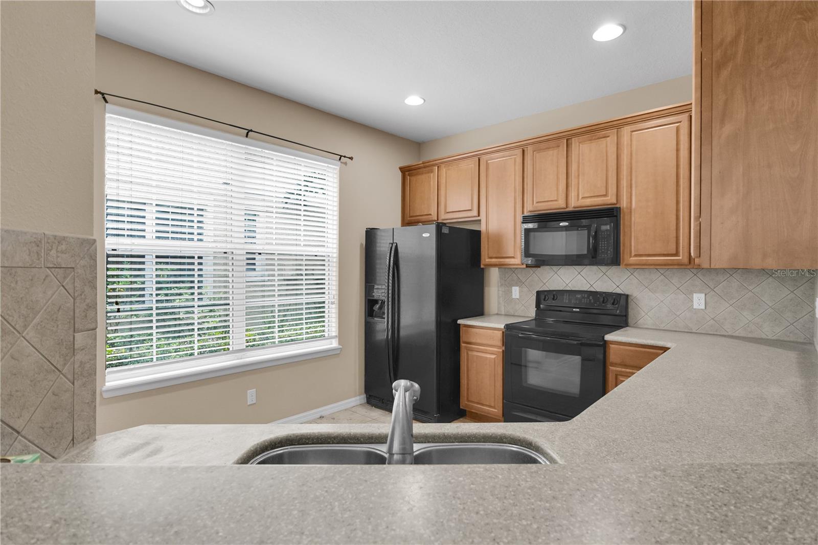 Image 8 of 29 For 7001 Interbay Boulevard 119