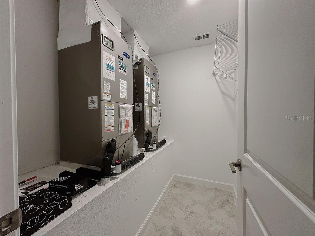 Image 50 of 78 For 6220 Windship Court