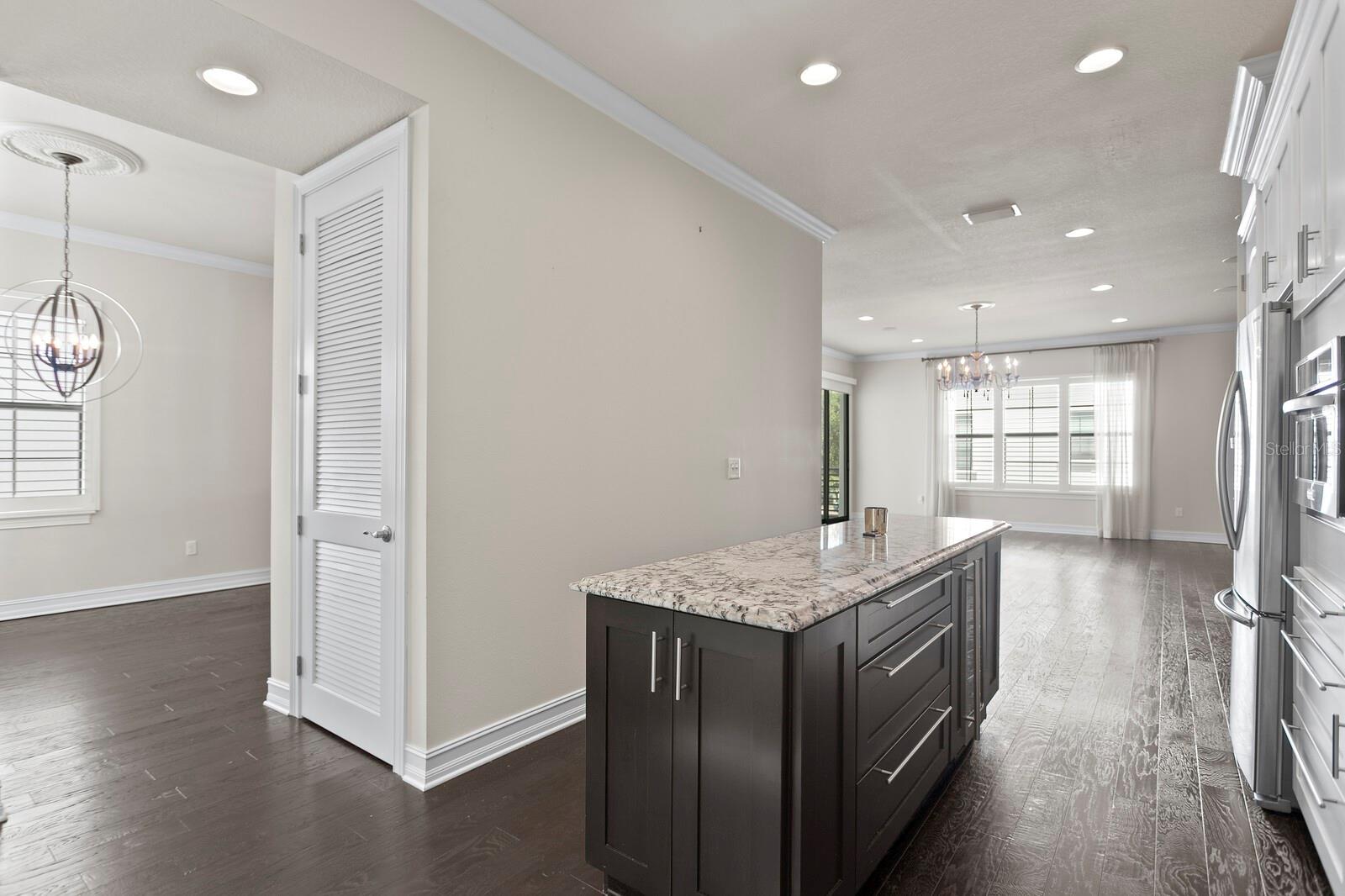 Image 23 of 63 For 224 Audubon Avenue
