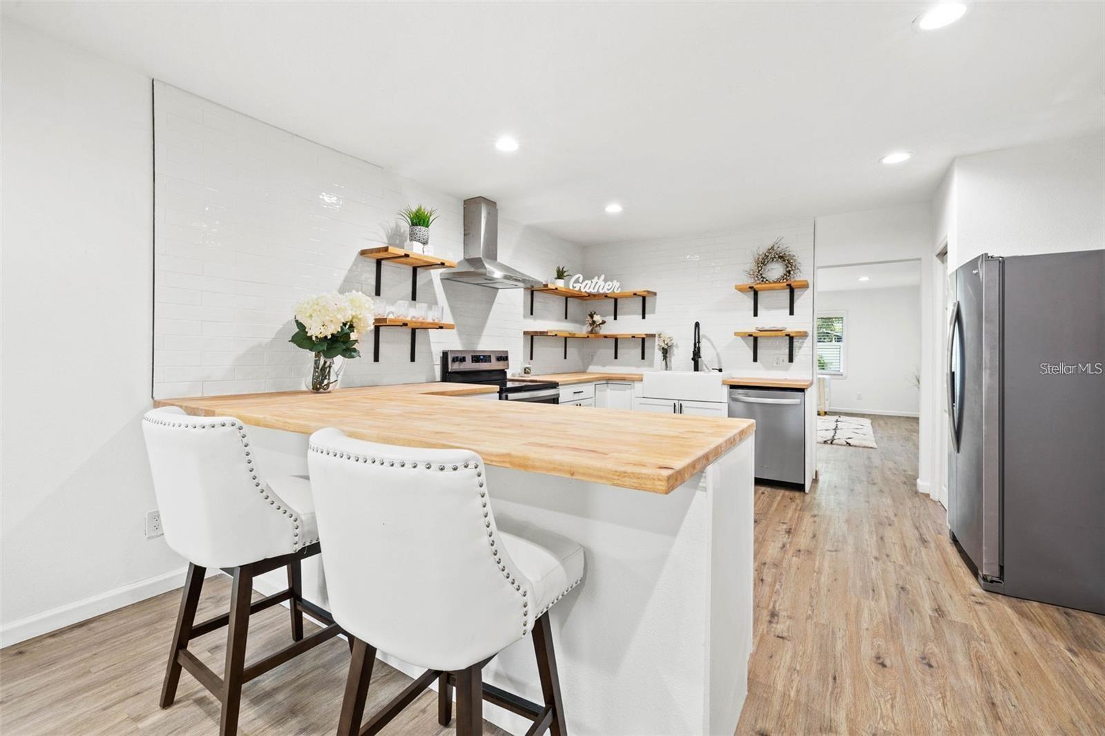 Image 11 of 24 For 508 Brooker Road
