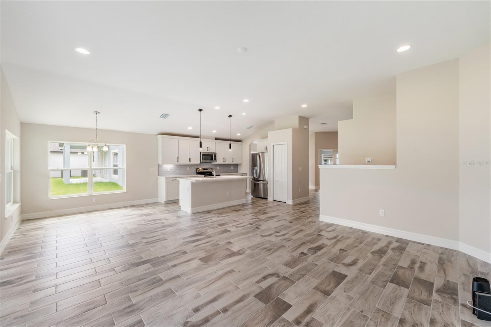 Image 13 of 22 For 4807 Cypress Club Place