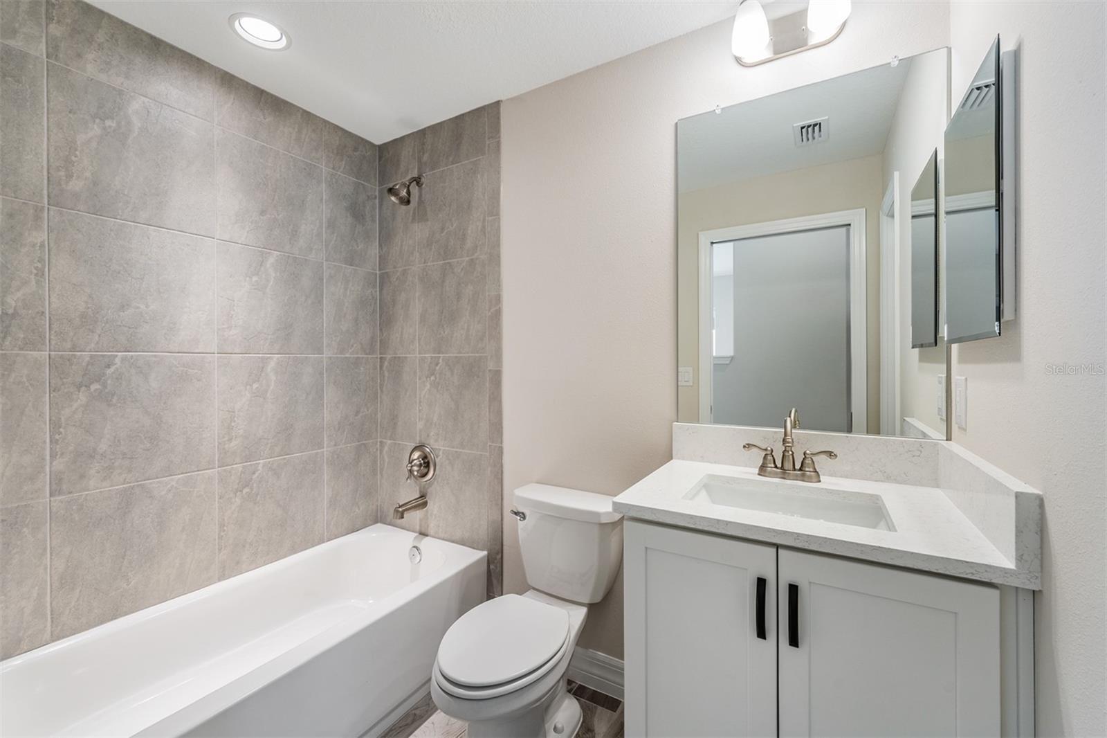 Image 18 of 22 For 4807 Cypress Club Place