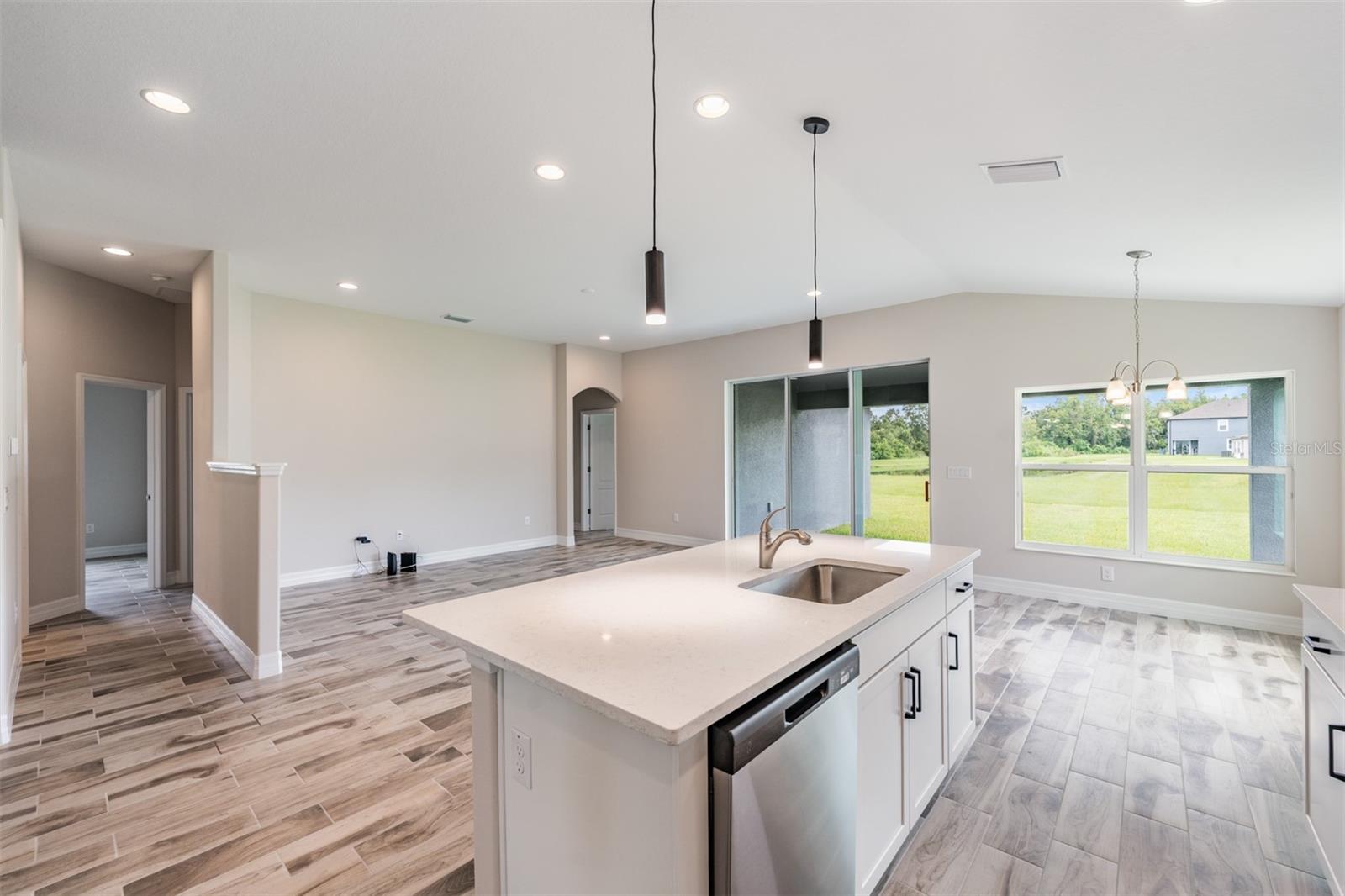 Image 4 of 22 For 4807 Cypress Club Place