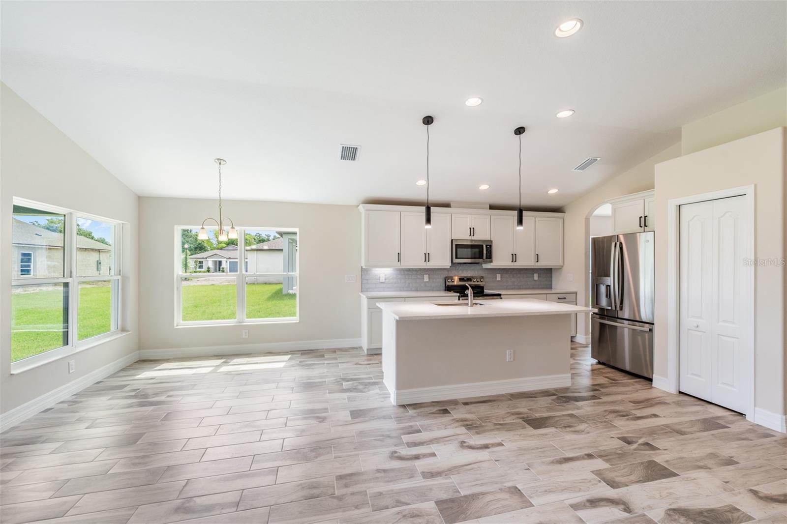Image 5 of 22 For 4807 Cypress Club Place