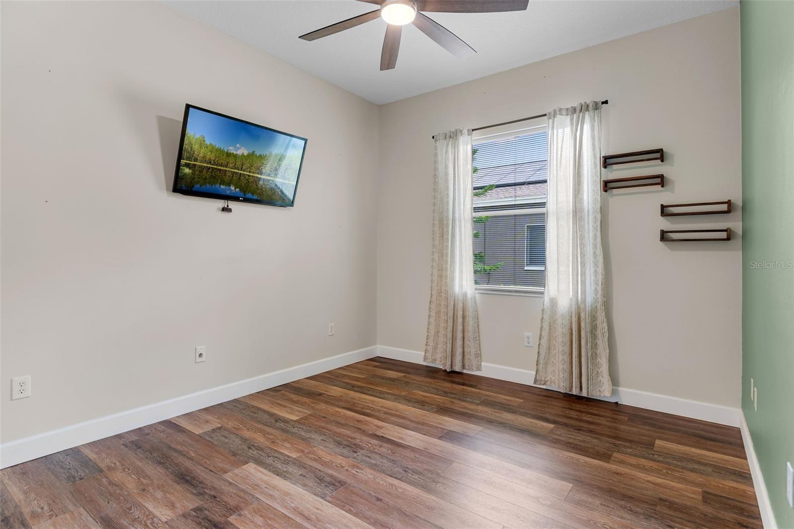Image 24 of 46 For 16511 Turnbury Oak Drive