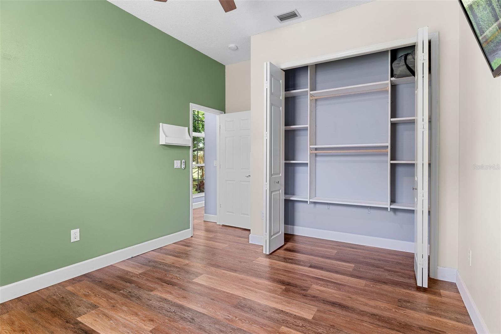 Image 25 of 46 For 16511 Turnbury Oak Drive