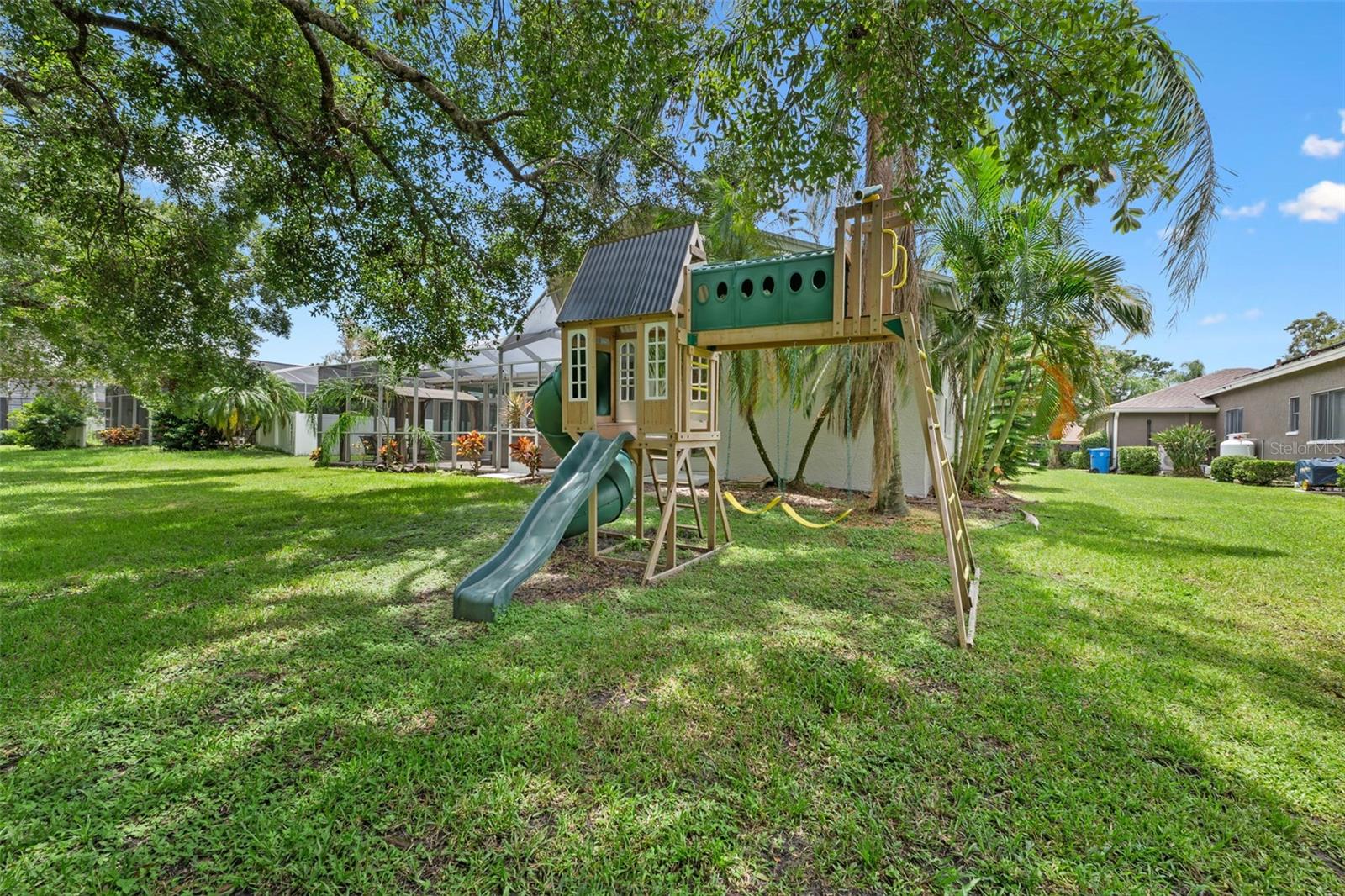 Image 37 of 46 For 16511 Turnbury Oak Drive