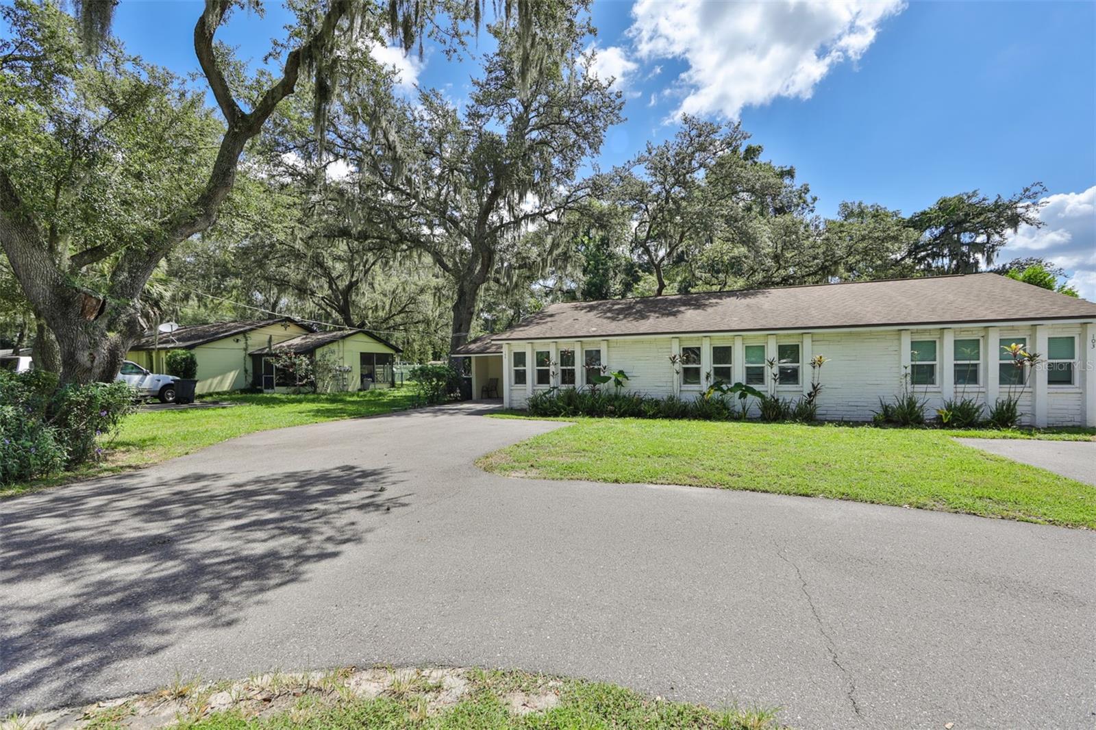 Details for 105 Kingsway Road, SEFFNER, FL 33584