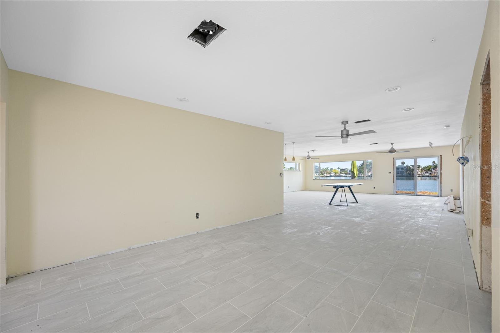 Image 13 of 42 For 10238 Tarpon Drive
