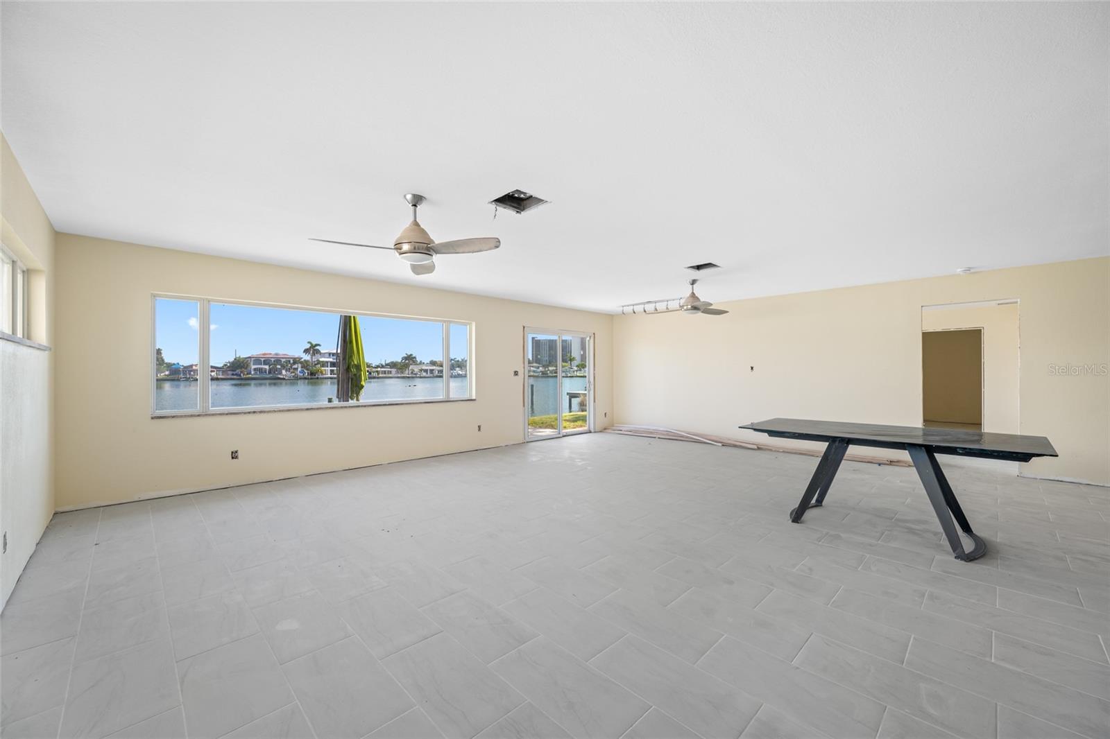 Image 16 of 42 For 10238 Tarpon Drive