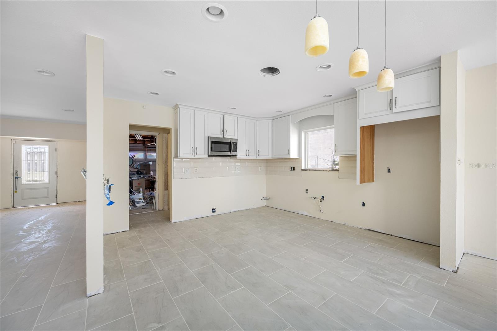 Image 17 of 42 For 10238 Tarpon Drive