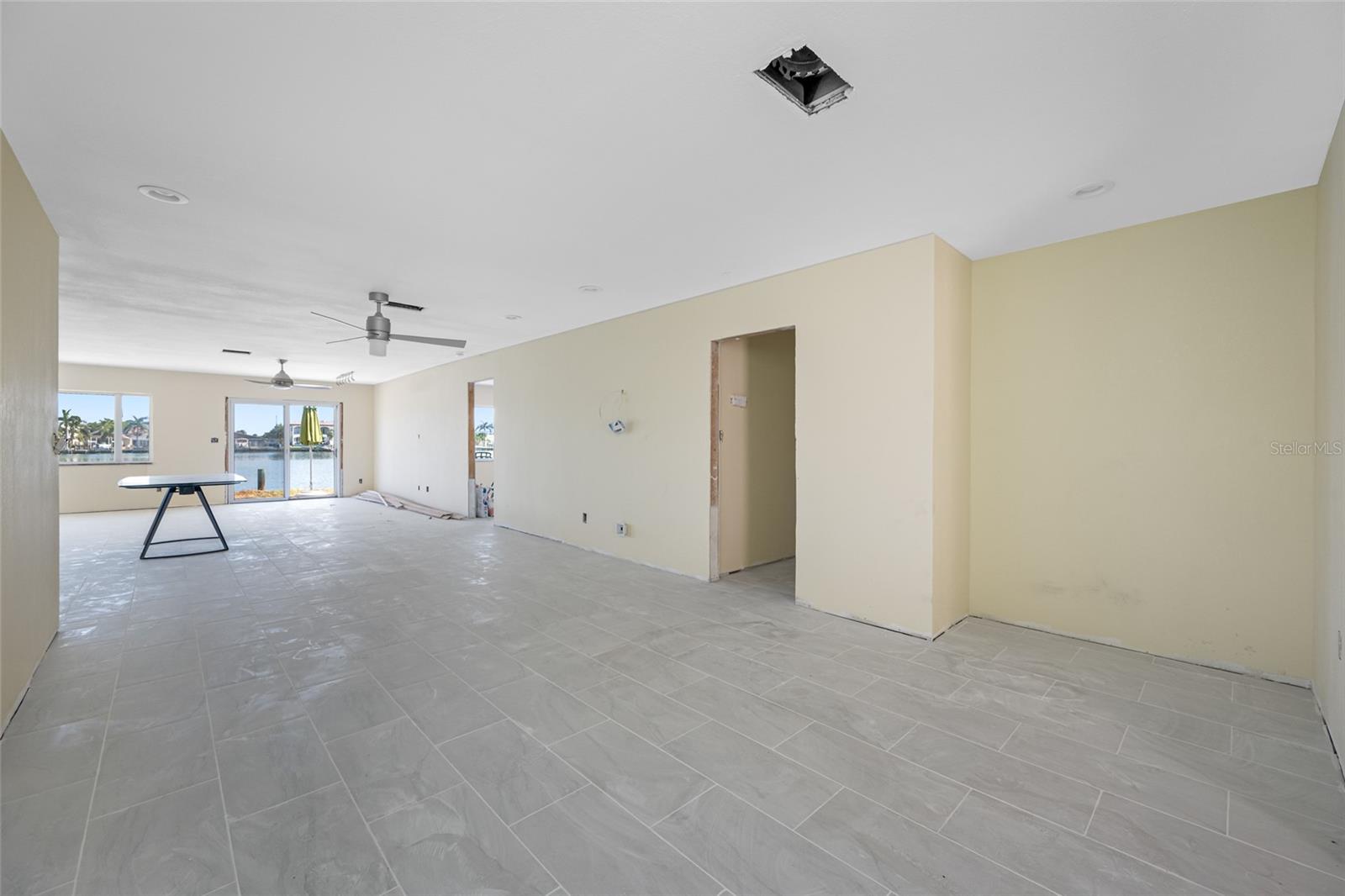 Image 31 of 42 For 10238 Tarpon Drive