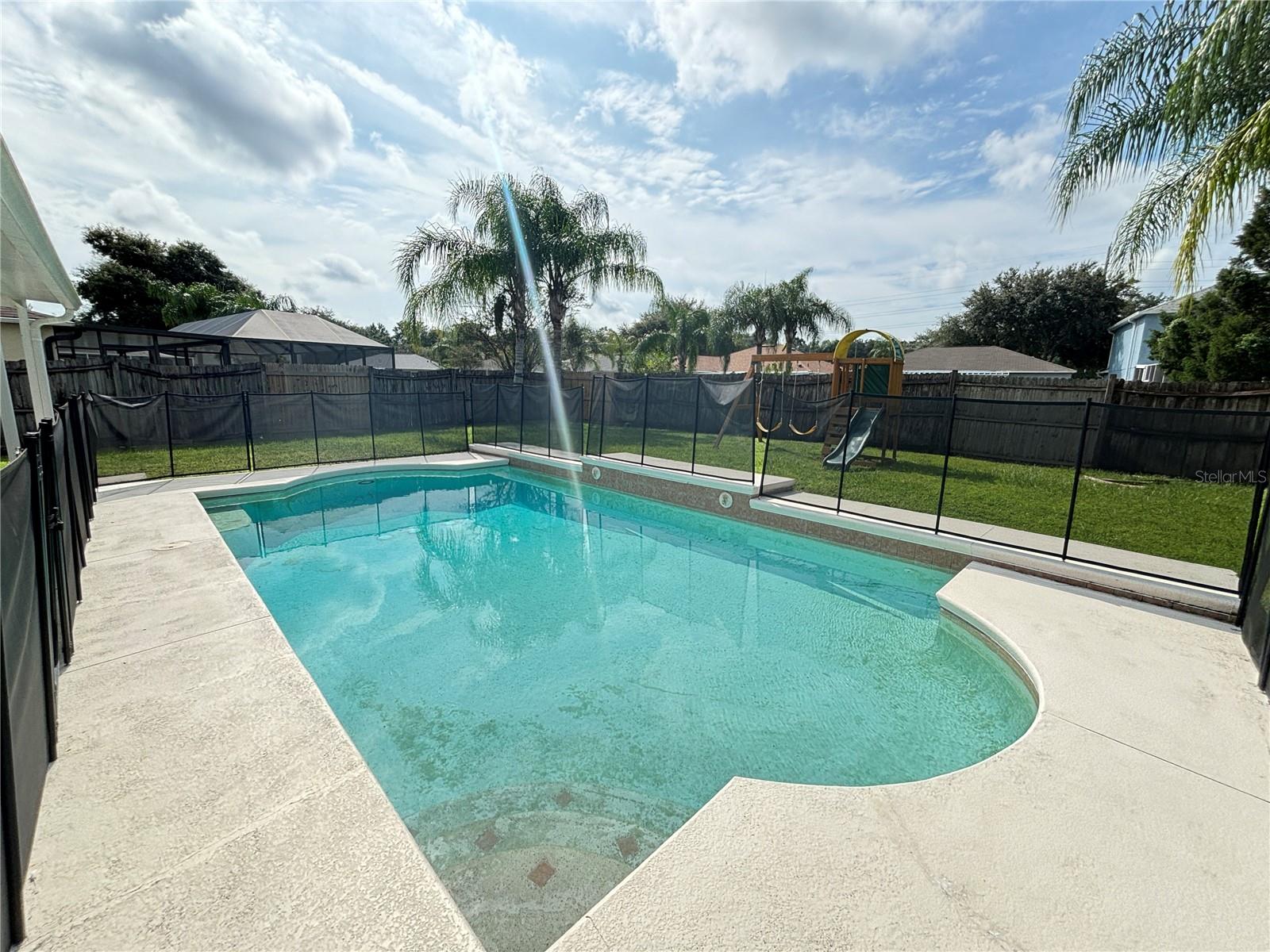 Image 4 of 33 For 24932 Ravello Street