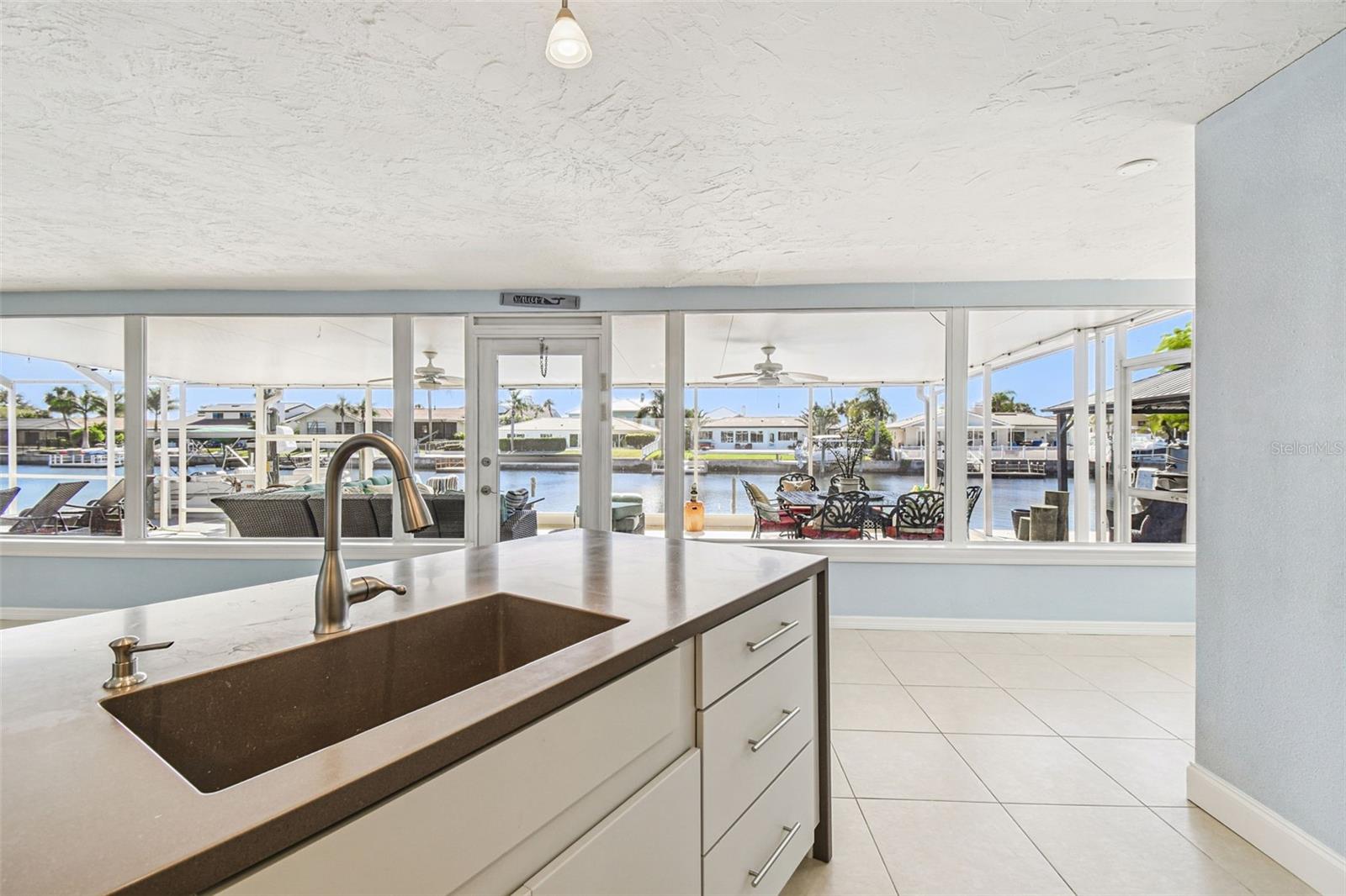 Image 40 of 100 For 5050 Porpoise Place