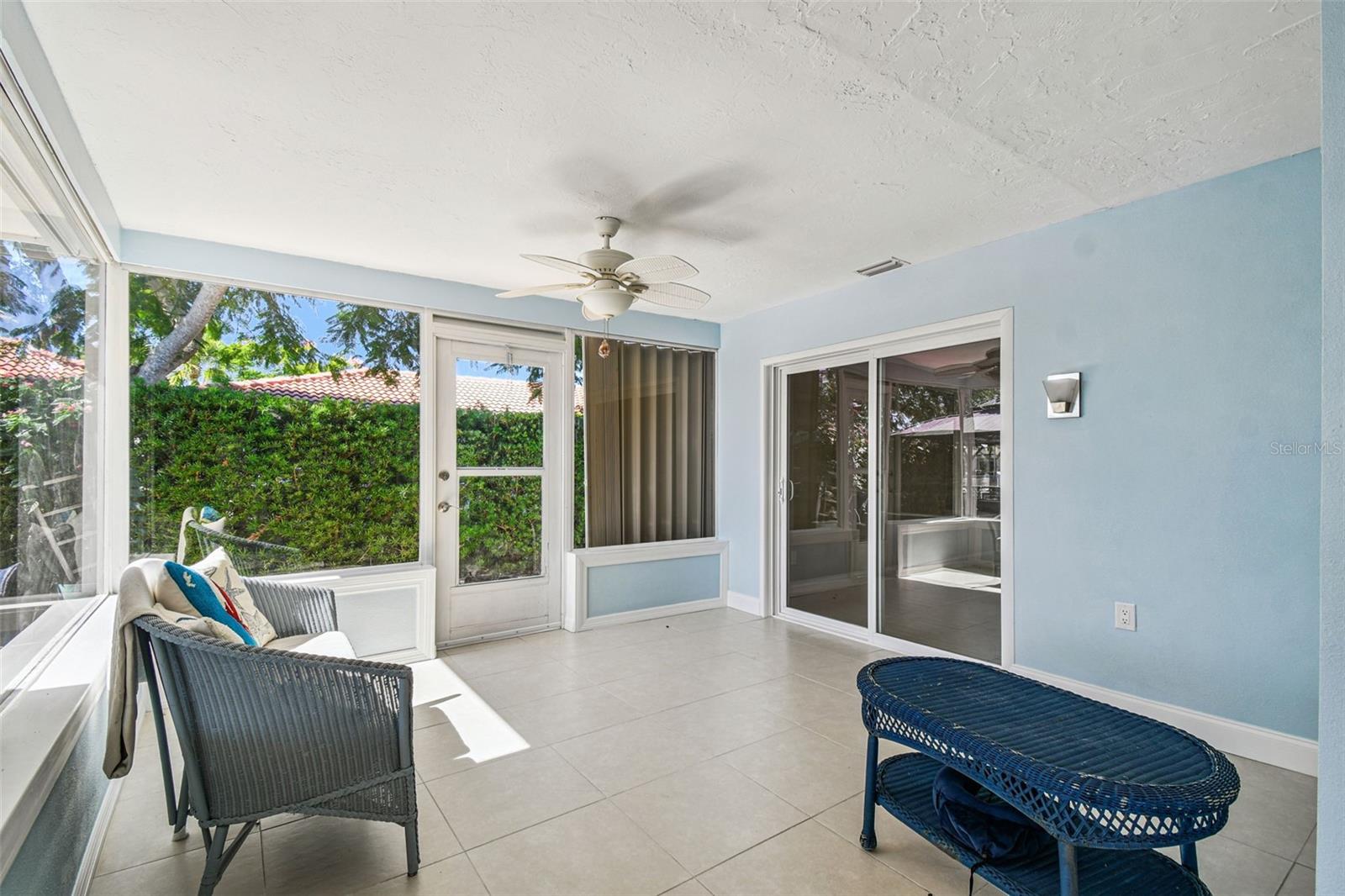 Image 50 of 100 For 5050 Porpoise Place