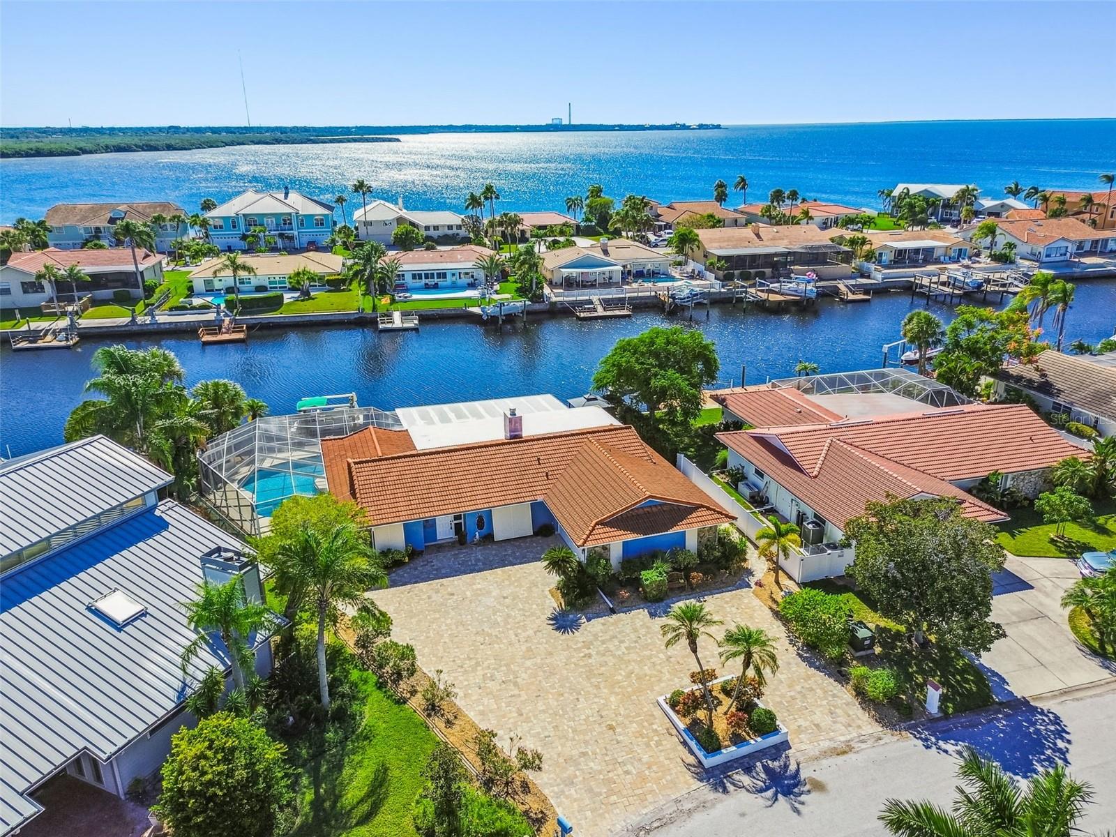 Image 81 of 100 For 5050 Porpoise Place