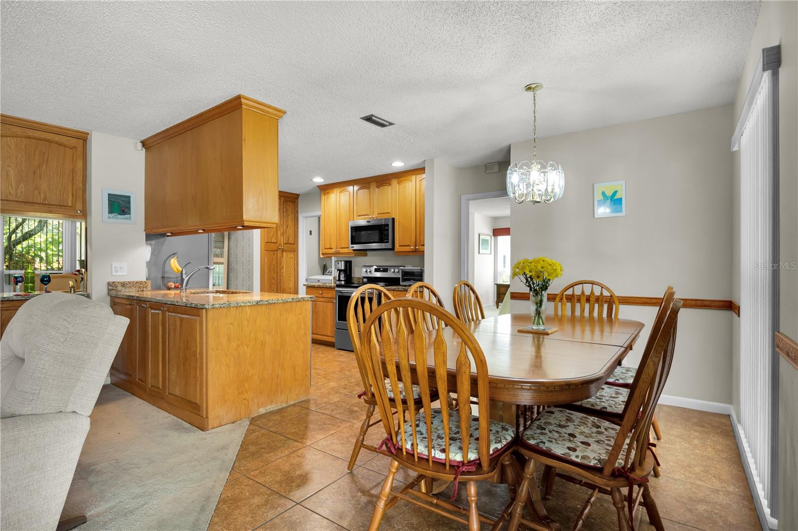 Listing photo id 15 for 1407 Provincetown Circle