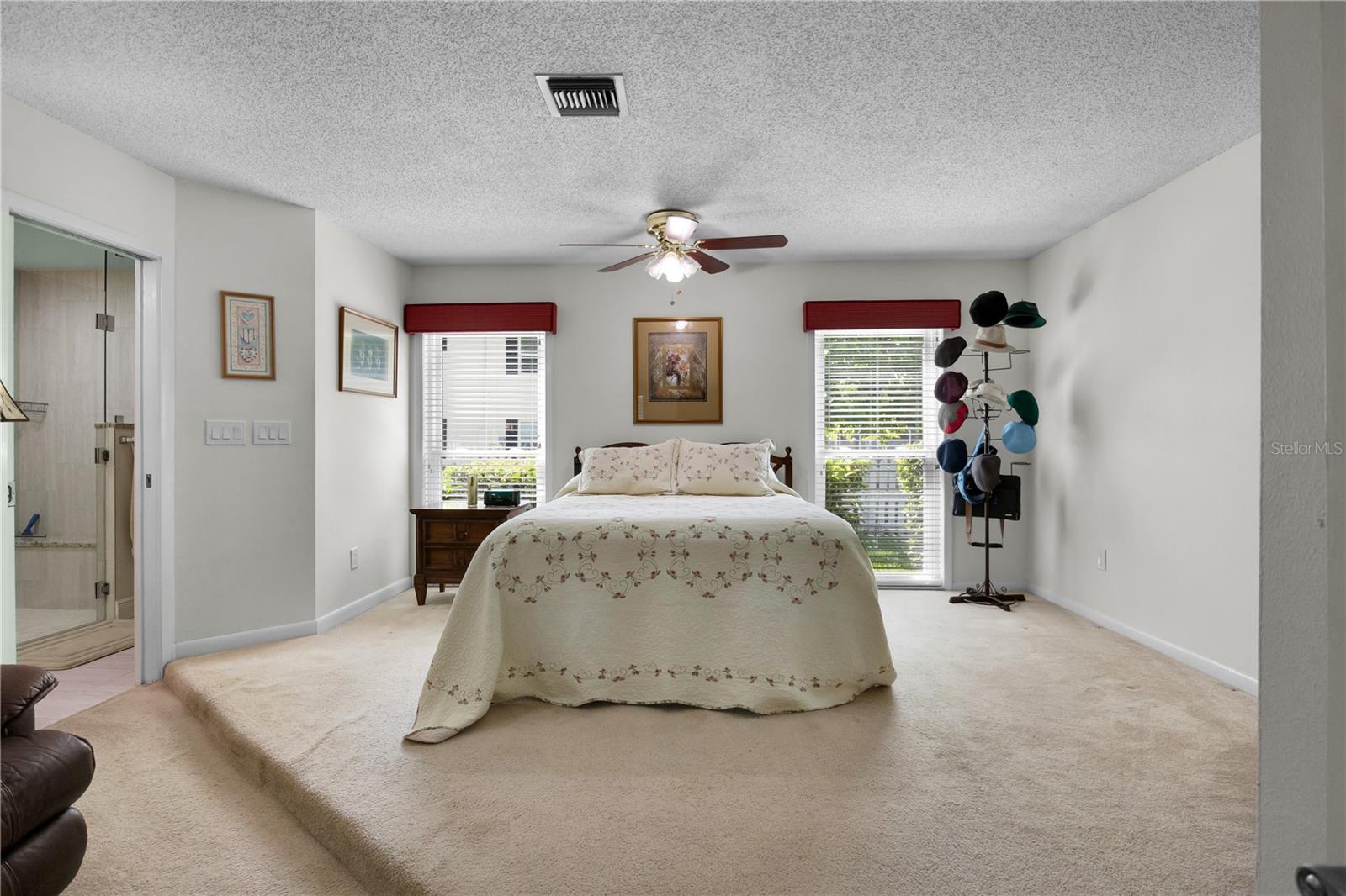 Listing photo id 21 for 1407 Provincetown Circle