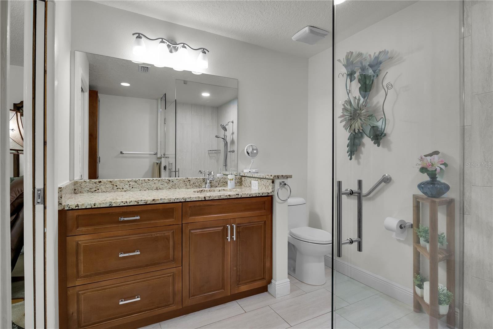 Listing photo id 24 for 1407 Provincetown Circle