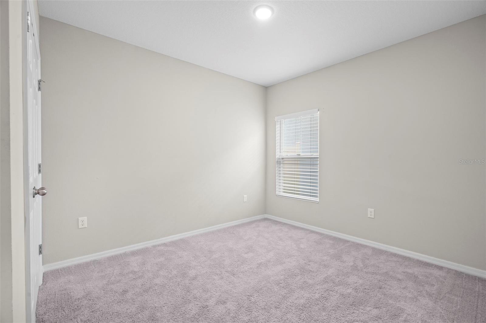 Image 10 of 27 For 12882 French Market Drive