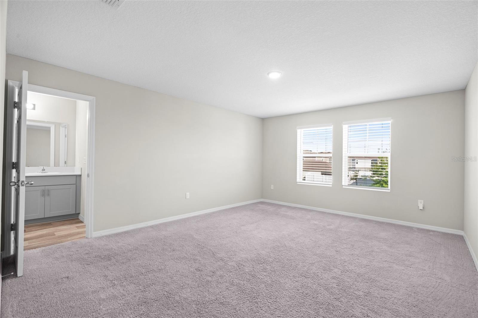 Image 12 of 27 For 12882 French Market Drive