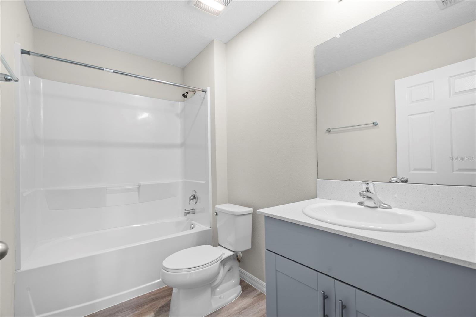 Image 17 of 27 For 12882 French Market Drive