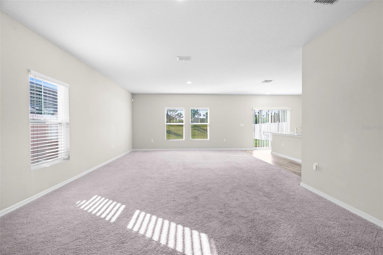 Image 6 of 27 For 12882 French Market Drive