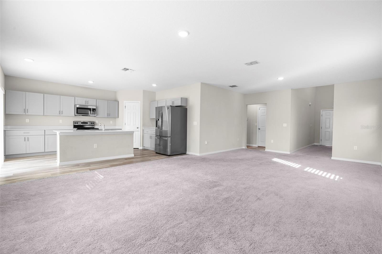 Image 7 of 27 For 12882 French Market Drive