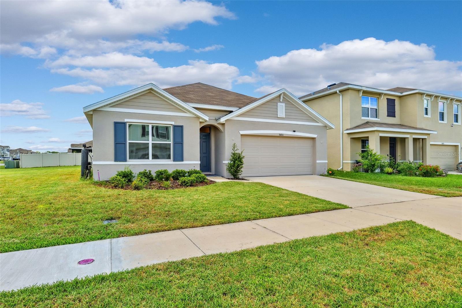 Image 3 of 39 For 34211 Jasper Stone Drive