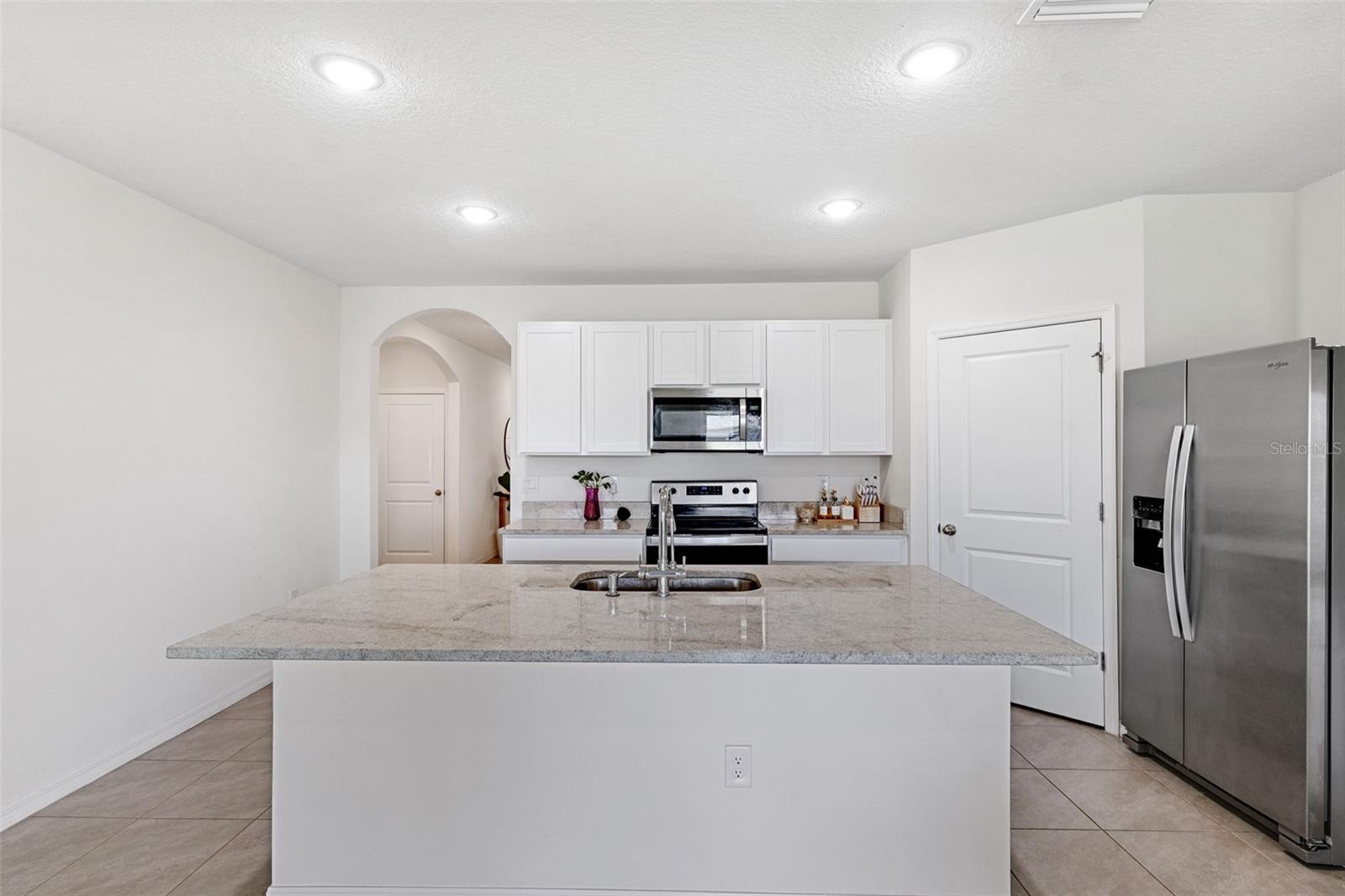 Image 8 of 39 For 34211 Jasper Stone Drive