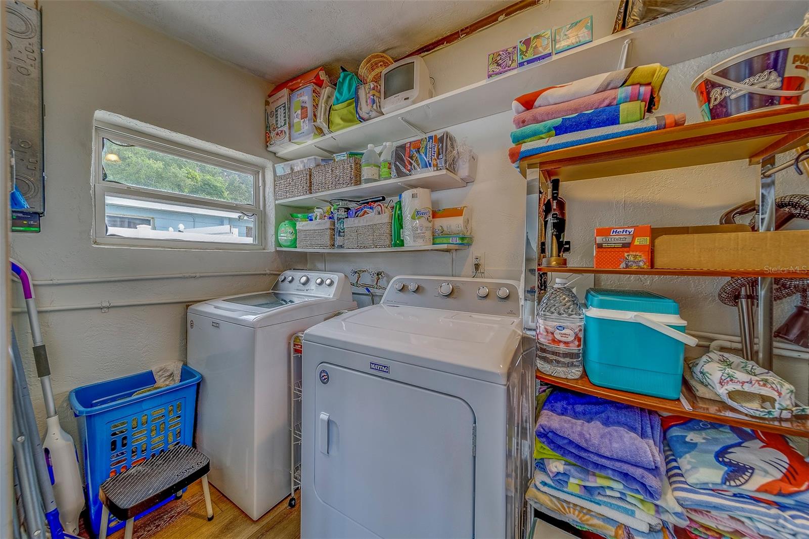 Image 28 of 45 For 9664 Groveland Street