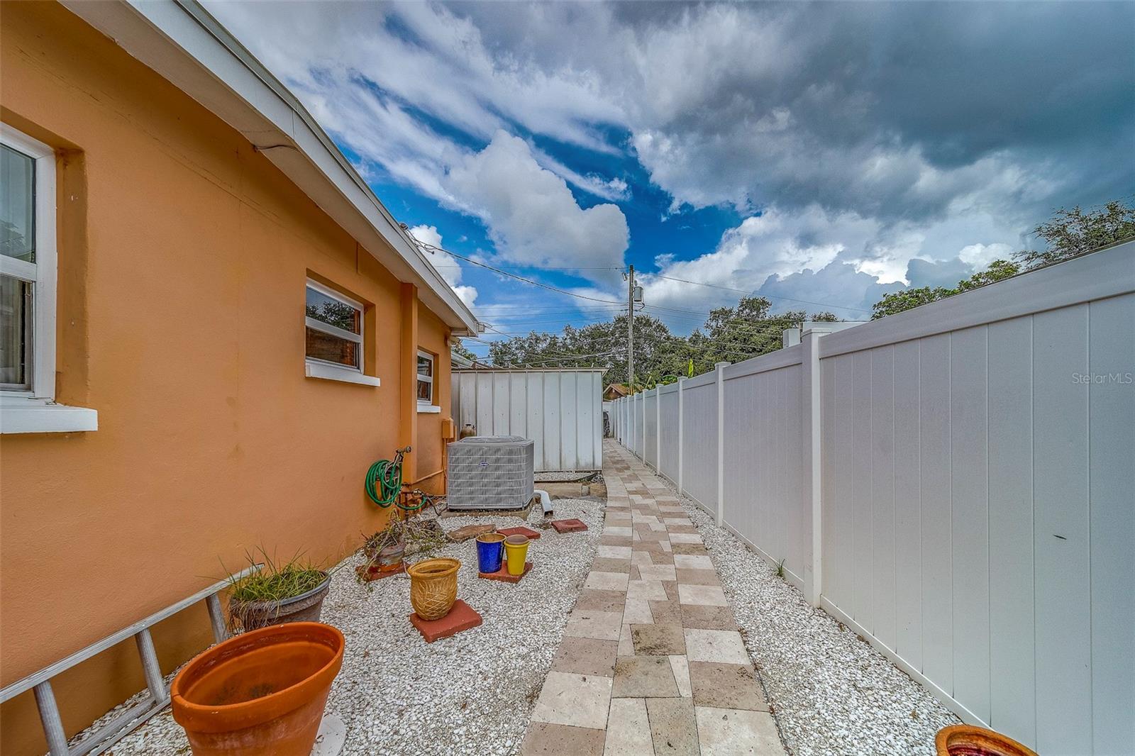 Image 36 of 45 For 9664 Groveland Street