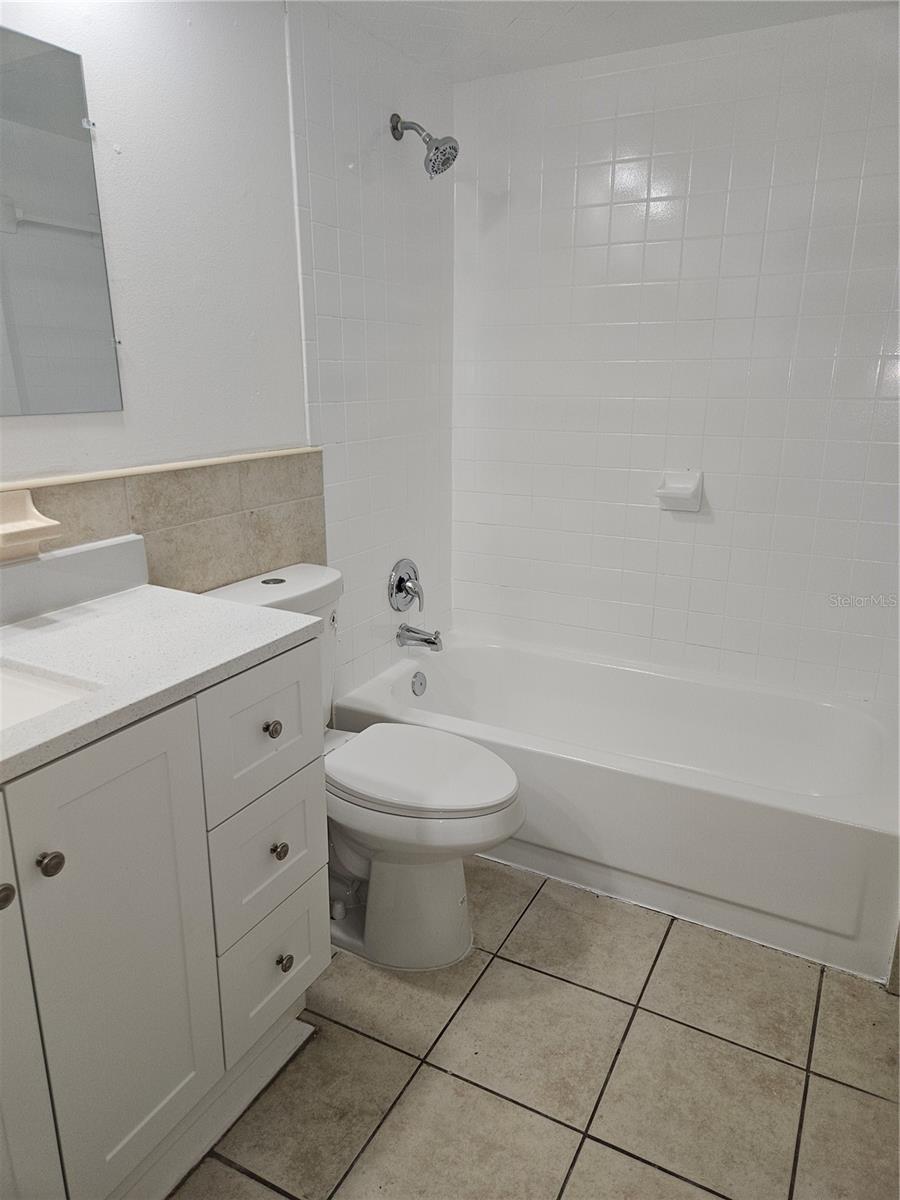 Image 6 of 8 For 2751 South Drive