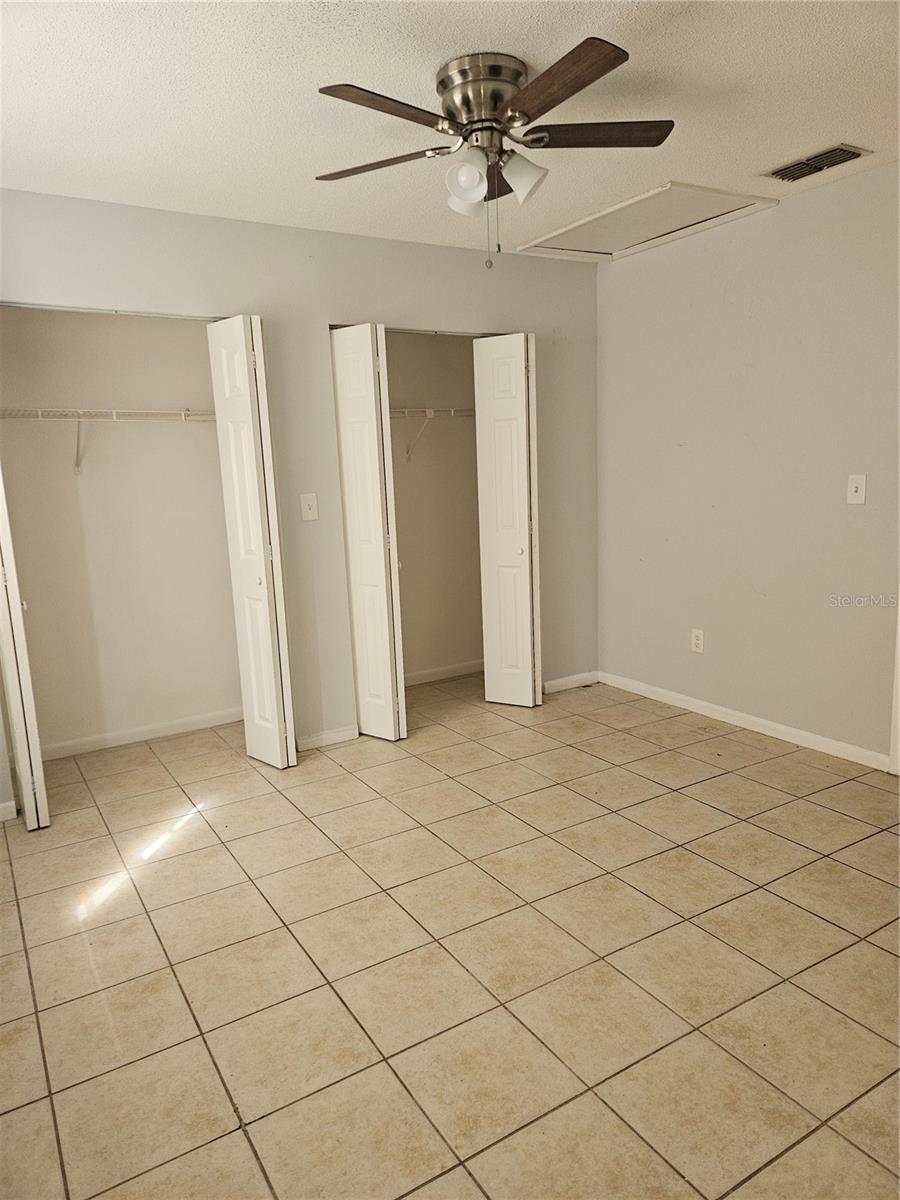 Image 7 of 8 For 2751 South Drive