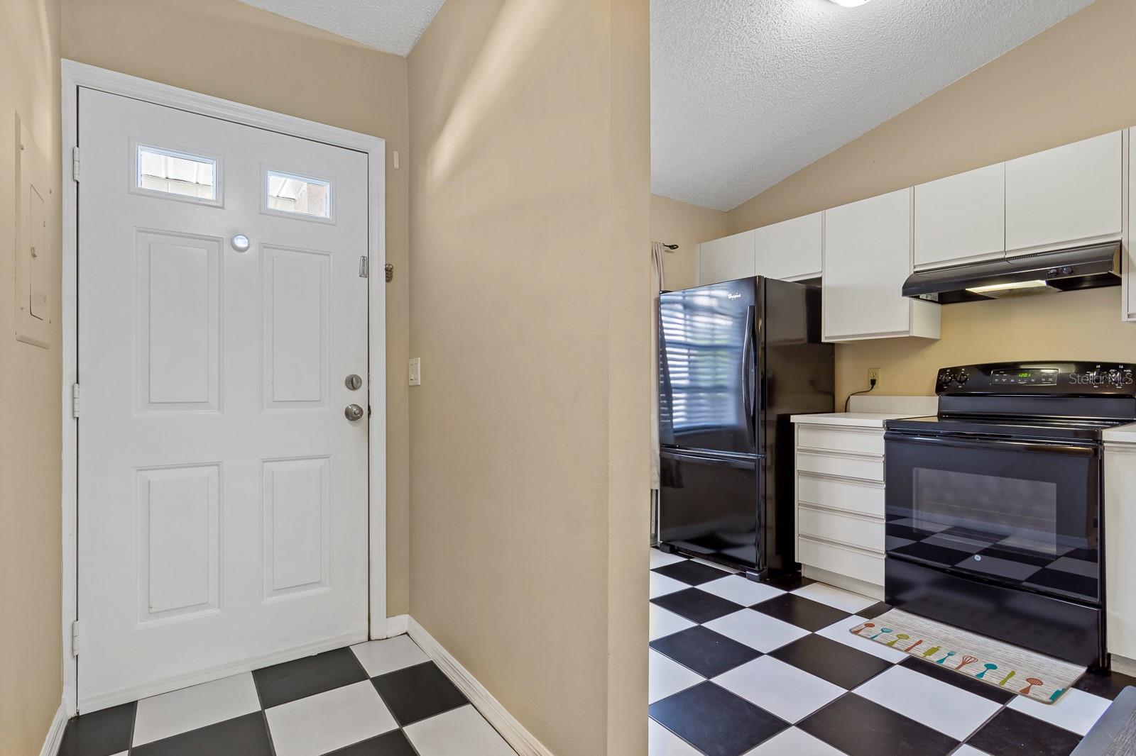 Image 9 of 37 For 2188 Elm Street 1107