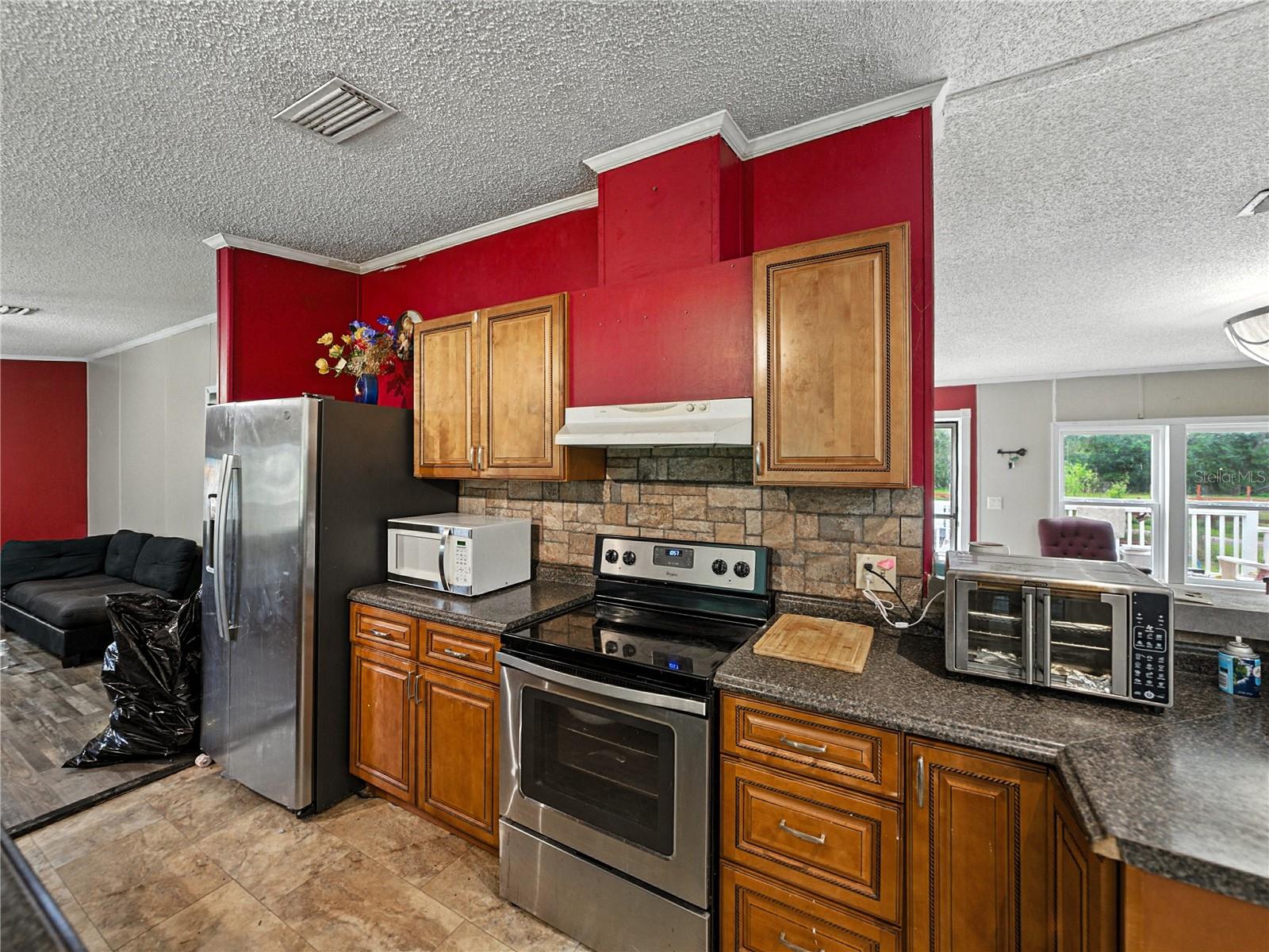 Listing photo id 18 for 13350 Olofin Way