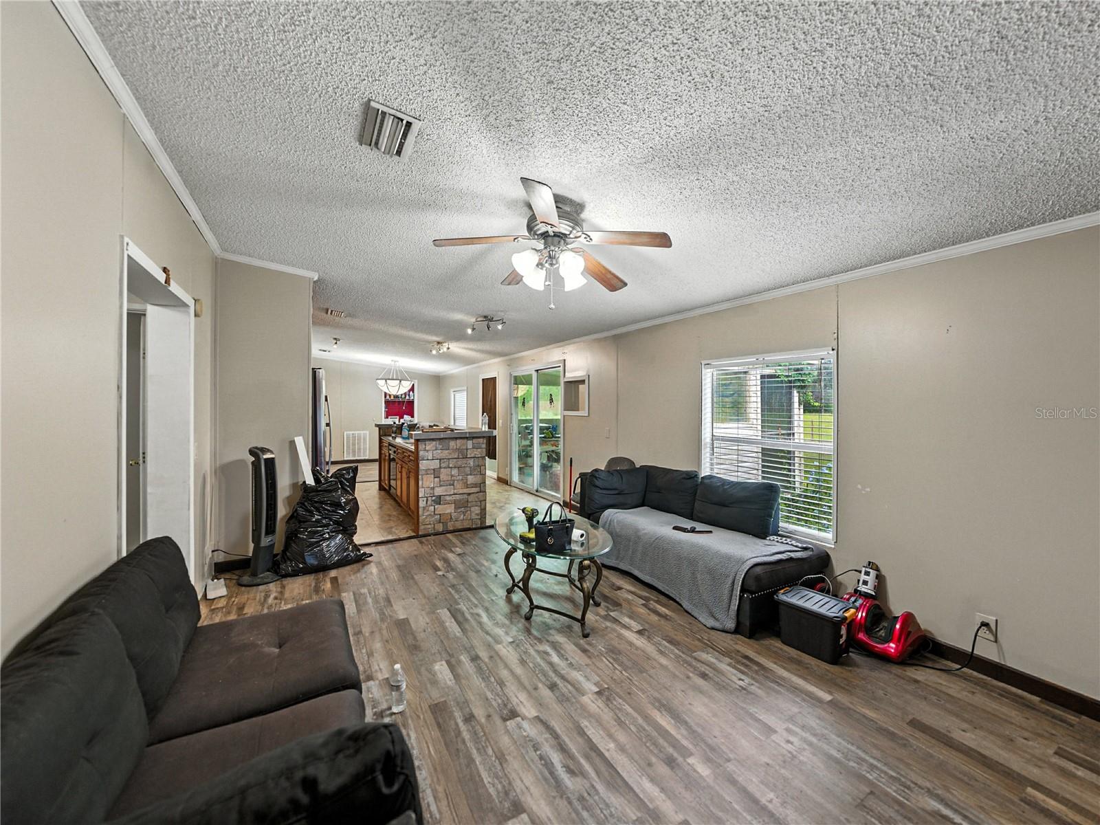 Listing photo id 22 for 13350 Olofin Way