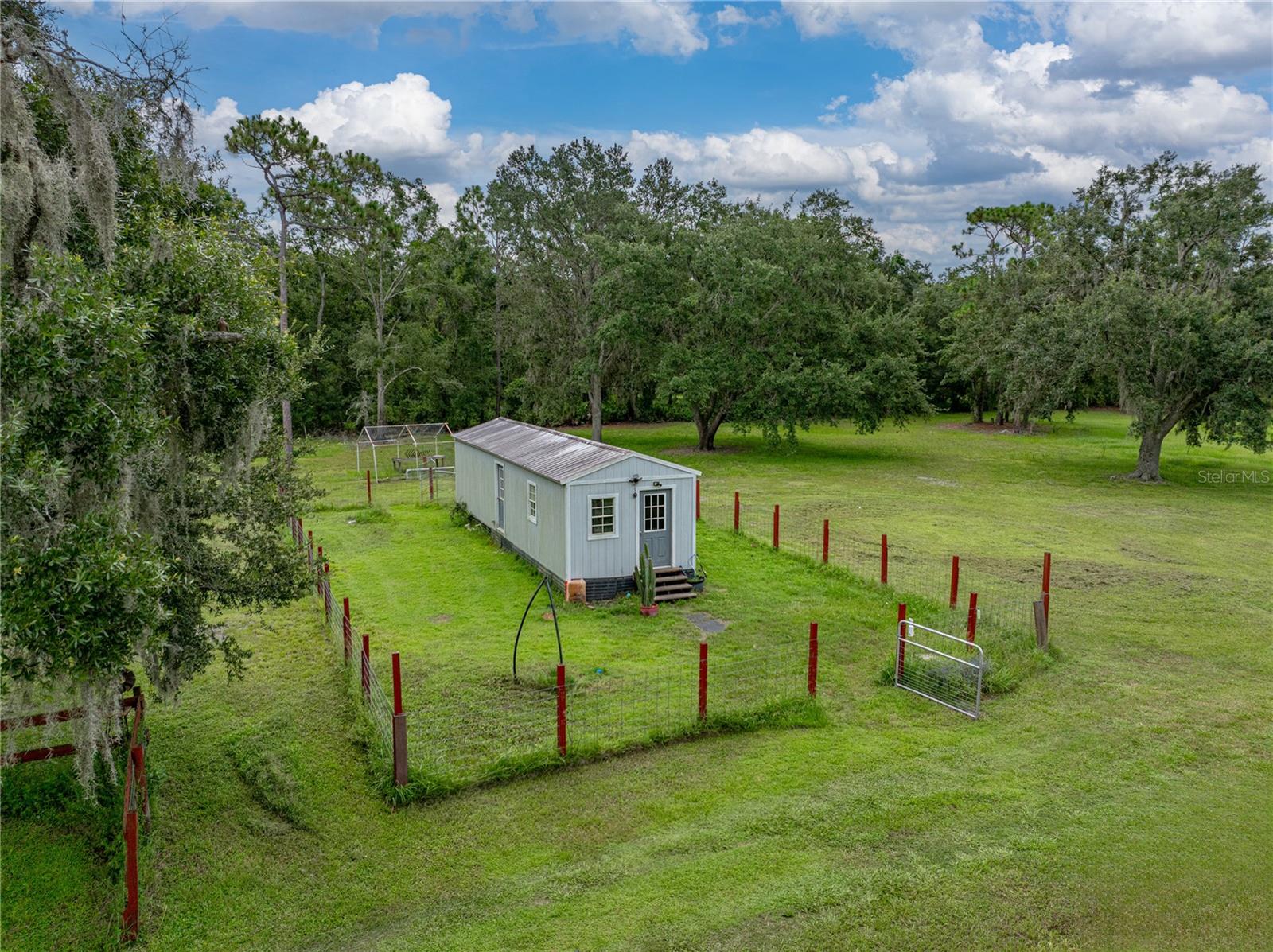 Listing photo id 34 for 13350 Olofin Way