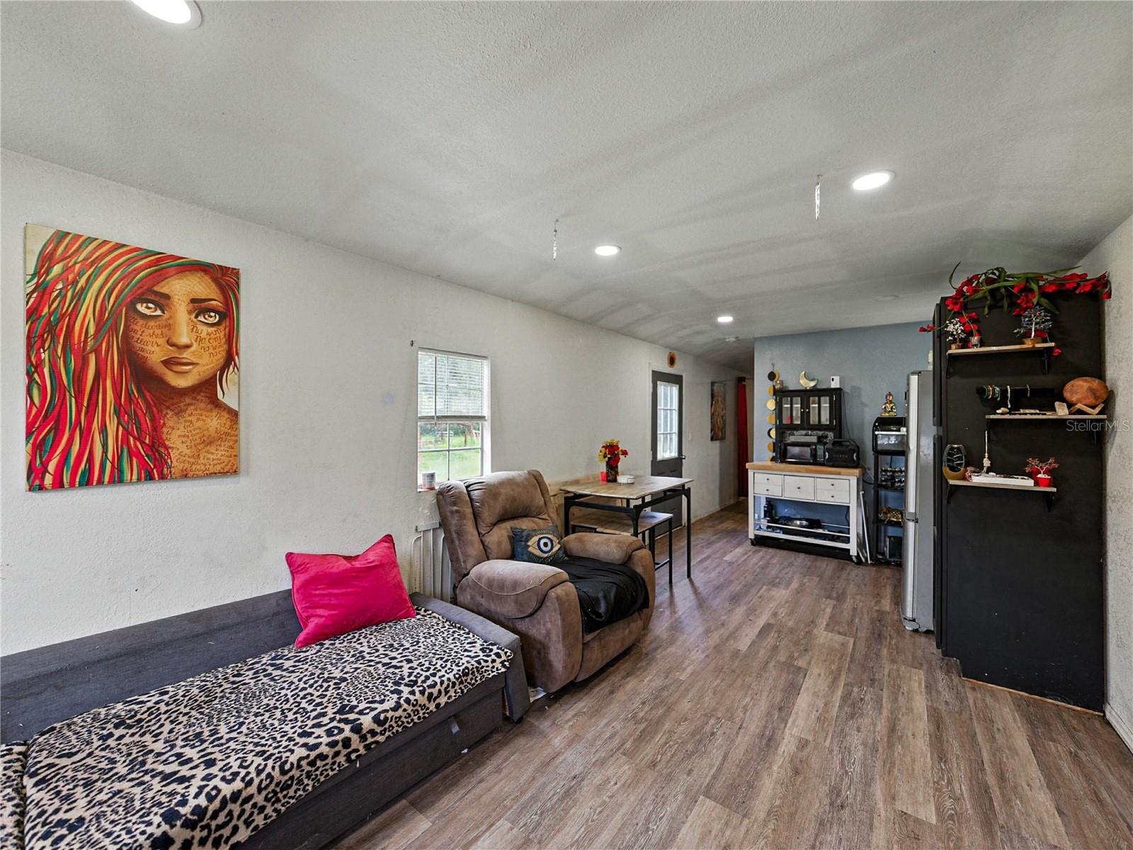 Listing photo id 38 for 13350 Olofin Way