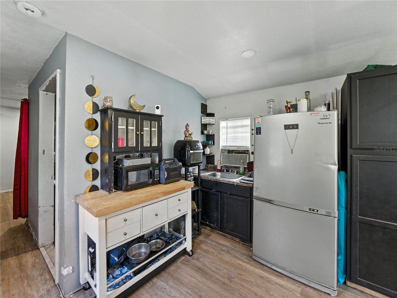 Listing photo id 39 for 13350 Olofin Way