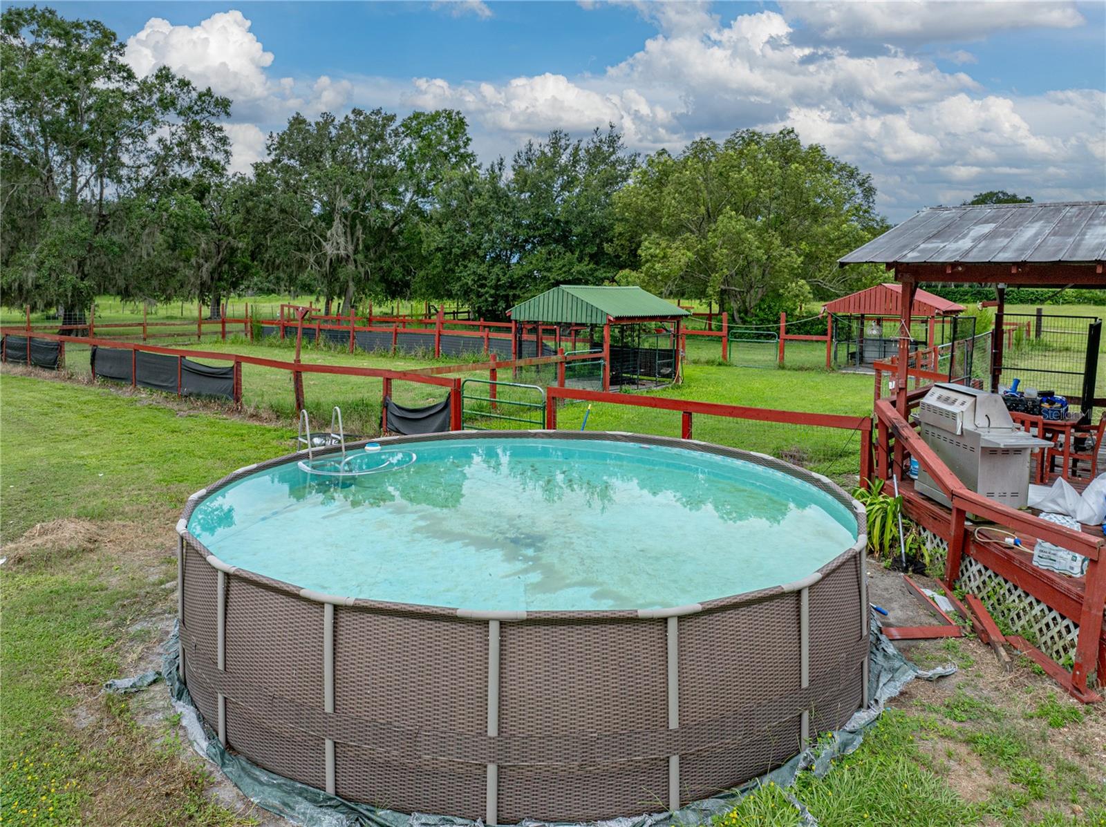 Listing photo id 44 for 13350 Olofin Way