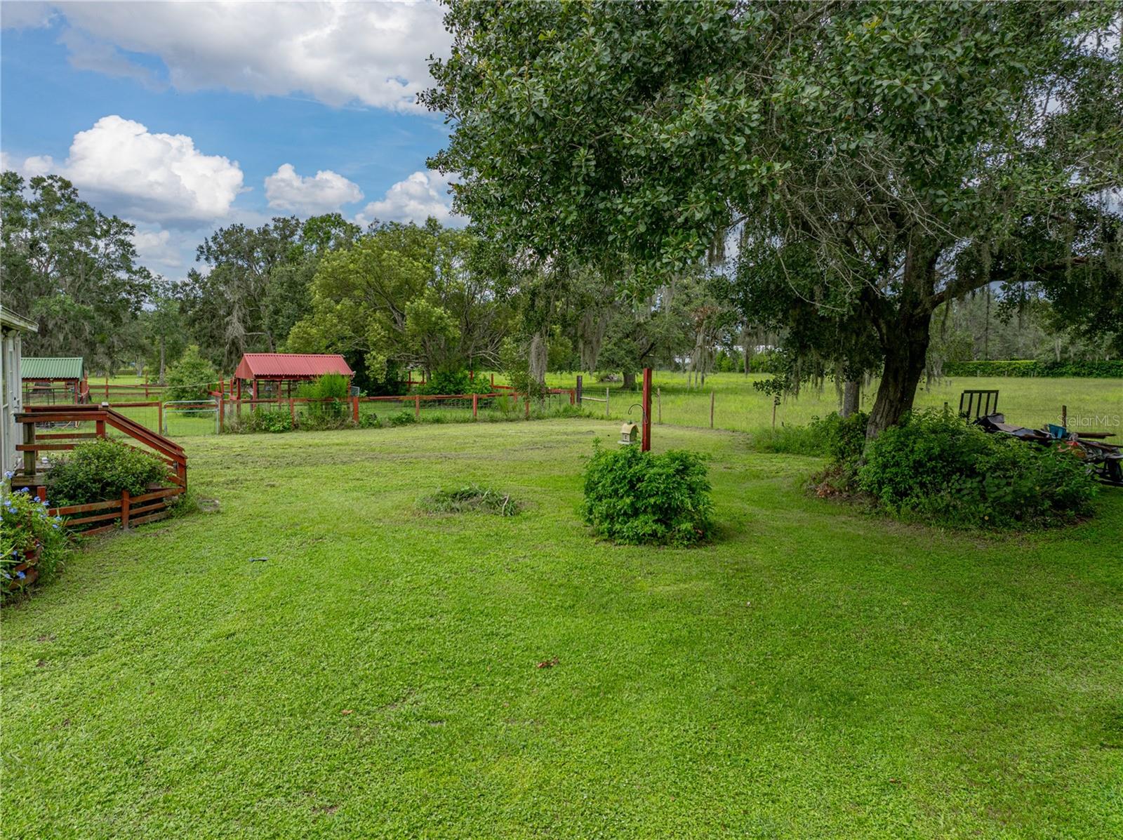 Listing photo id 47 for 13350 Olofin Way