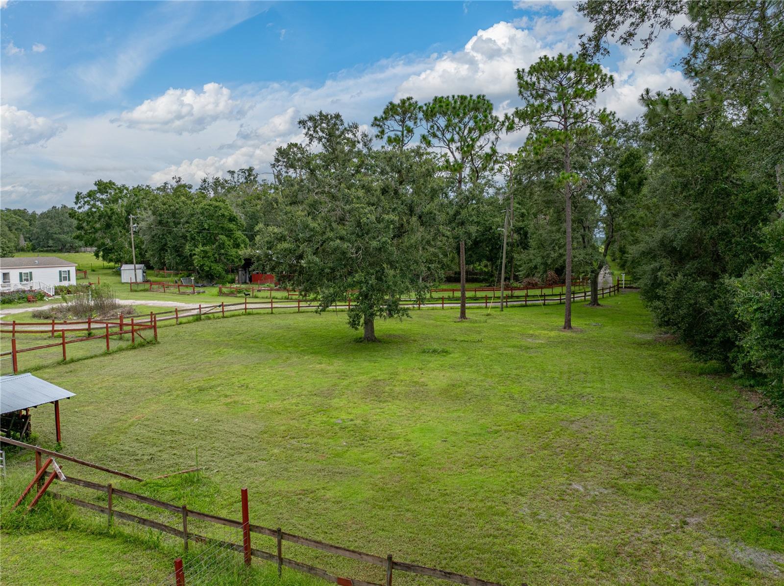 Listing photo id 54 for 13350 Olofin Way