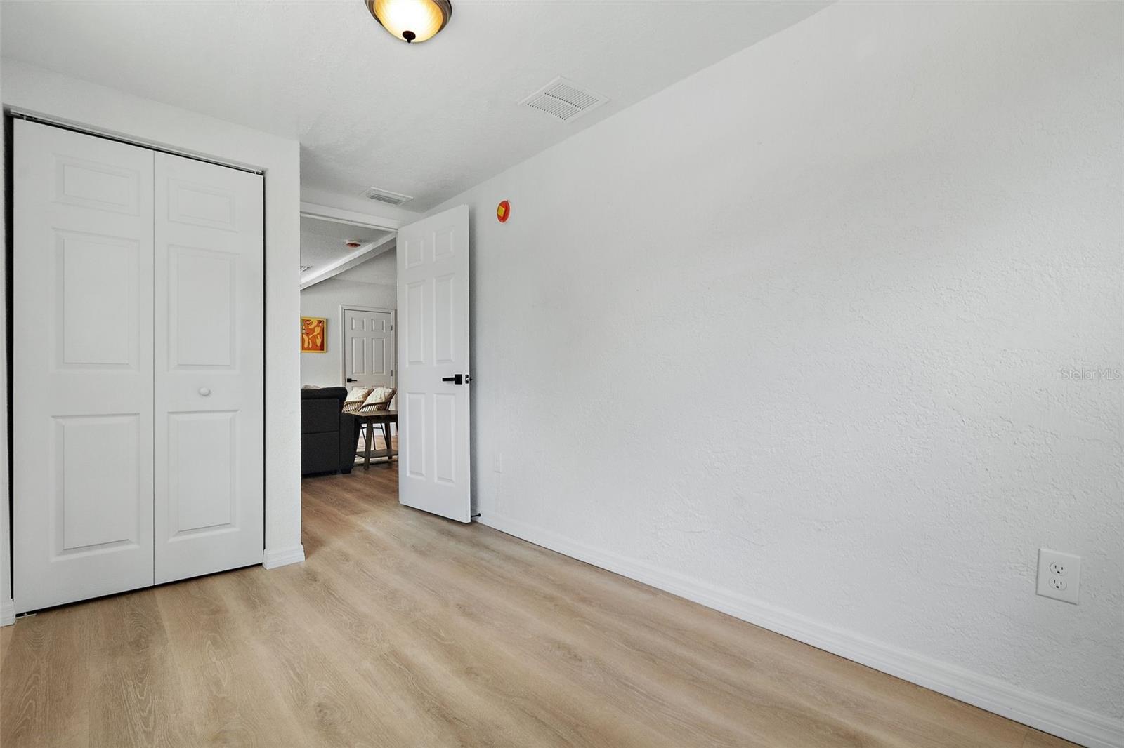 Image 16 of 23 For 3455 14th Avenue S