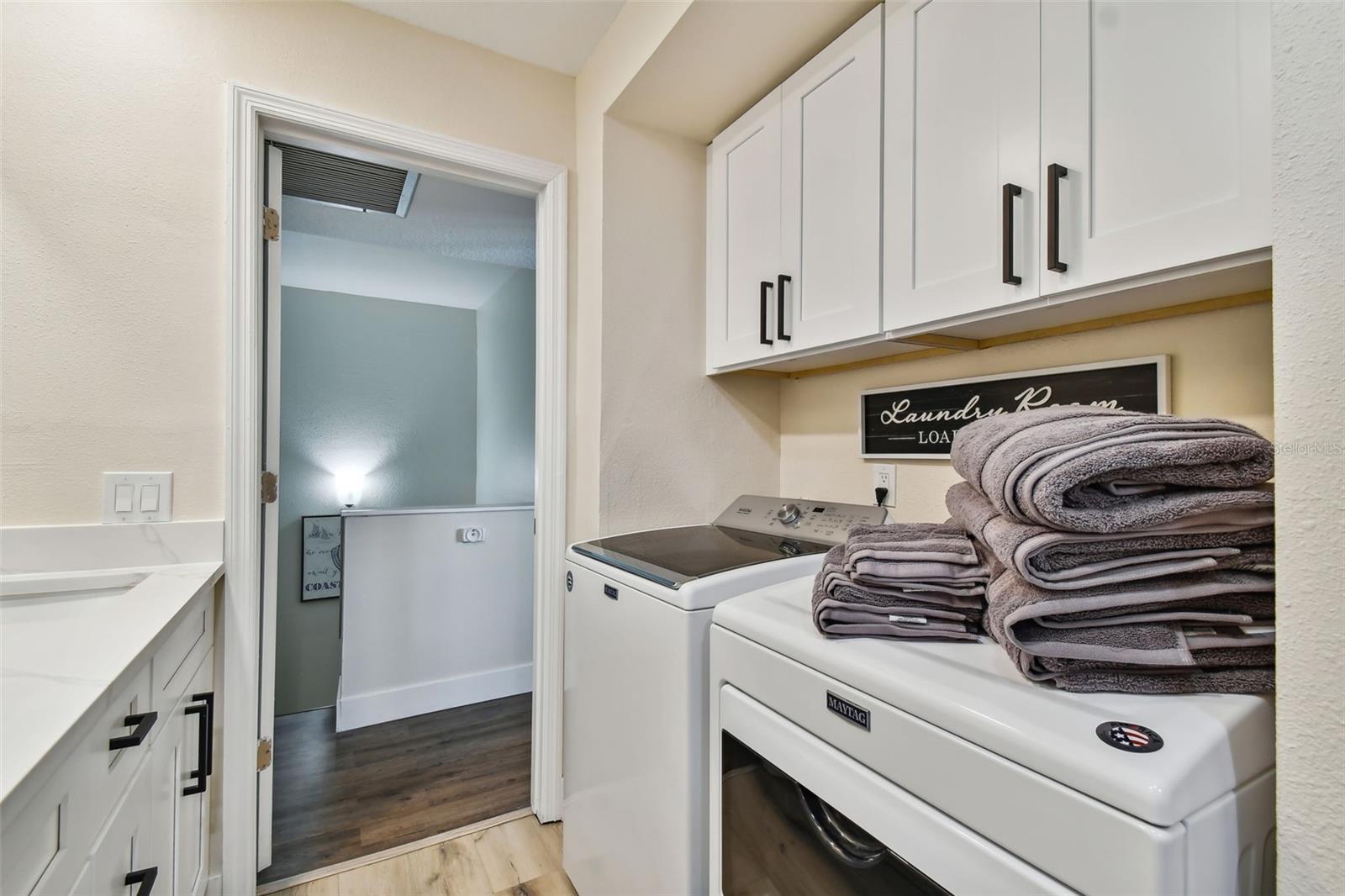 Image 31 of 48 For 315 Medallion Boulevard E